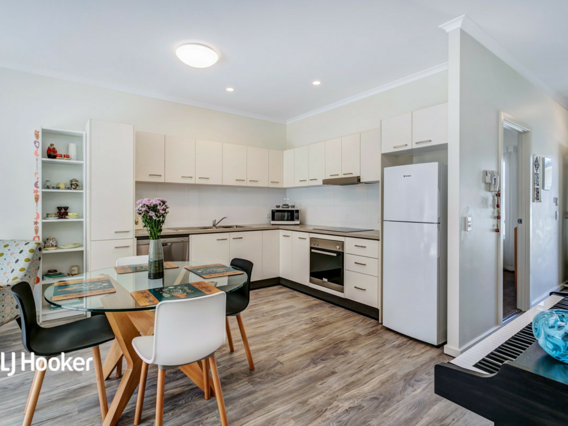 24/10-16 Light Common, MAWSON LAKES