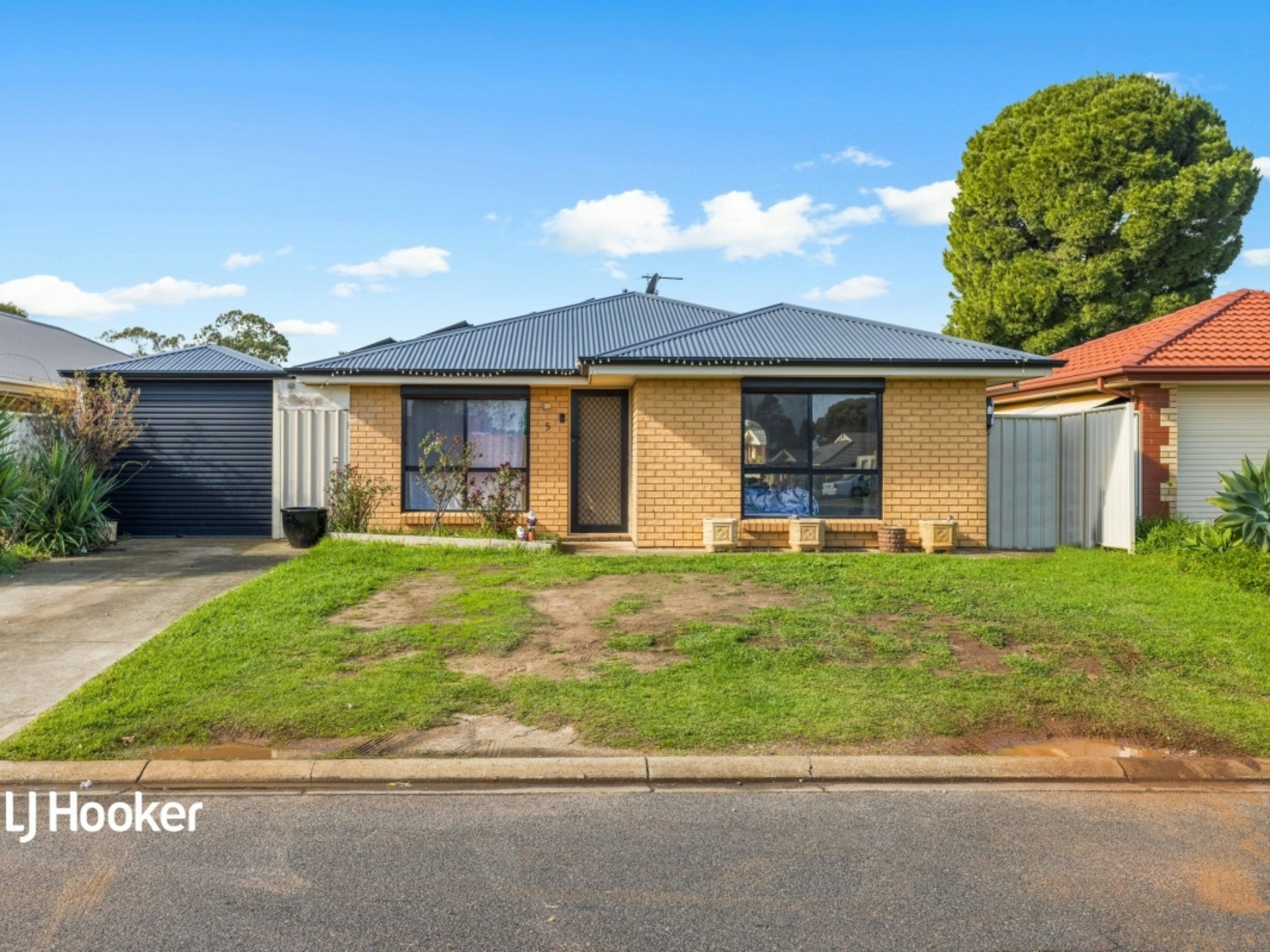 5 Grace Boulevard, Smithfield Plains