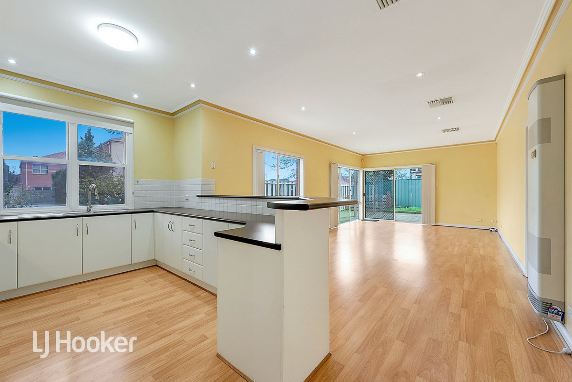 2 Elder Circuit, MAWSON LAKES