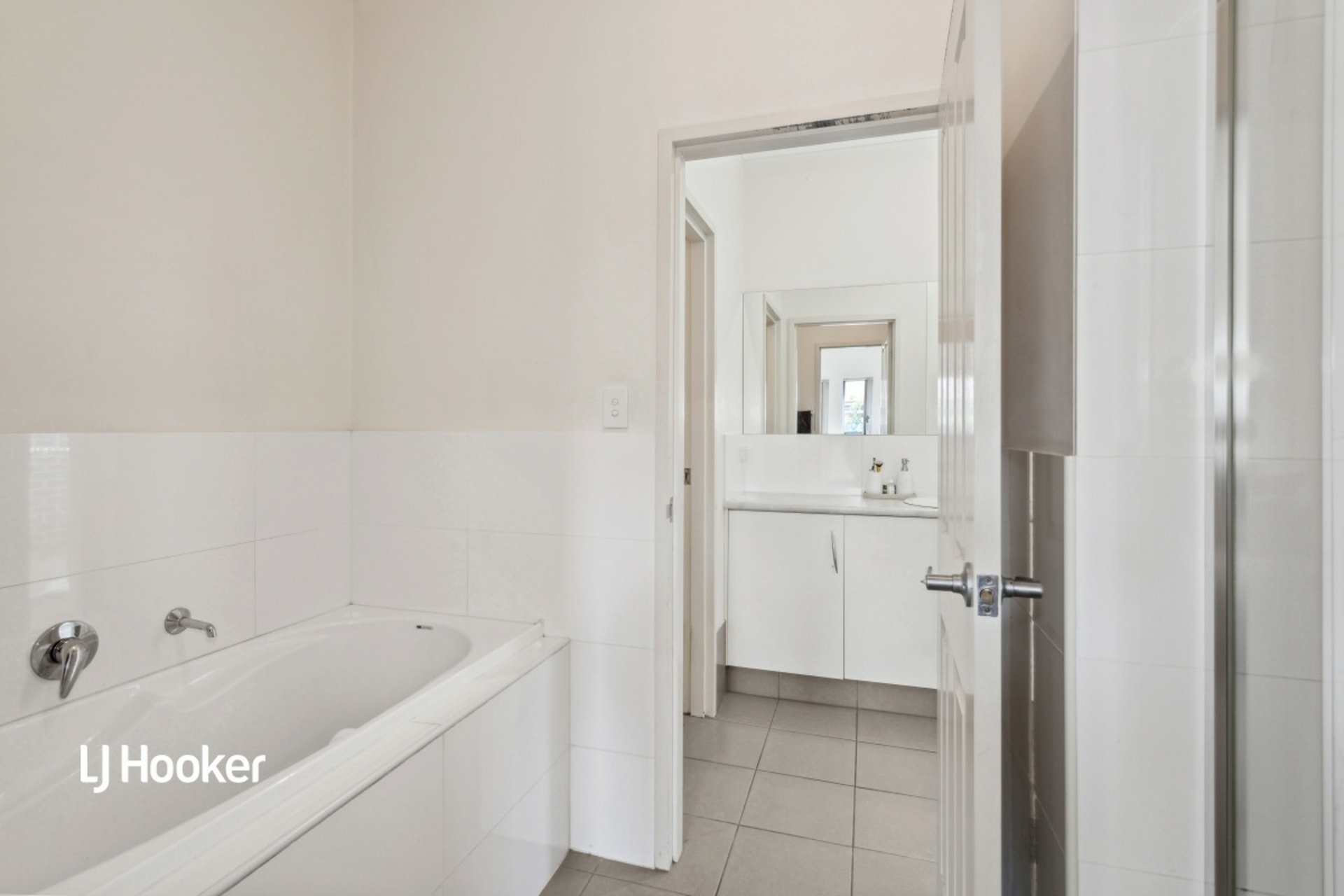 3/19-23 Moir Street, SMITHFIELD