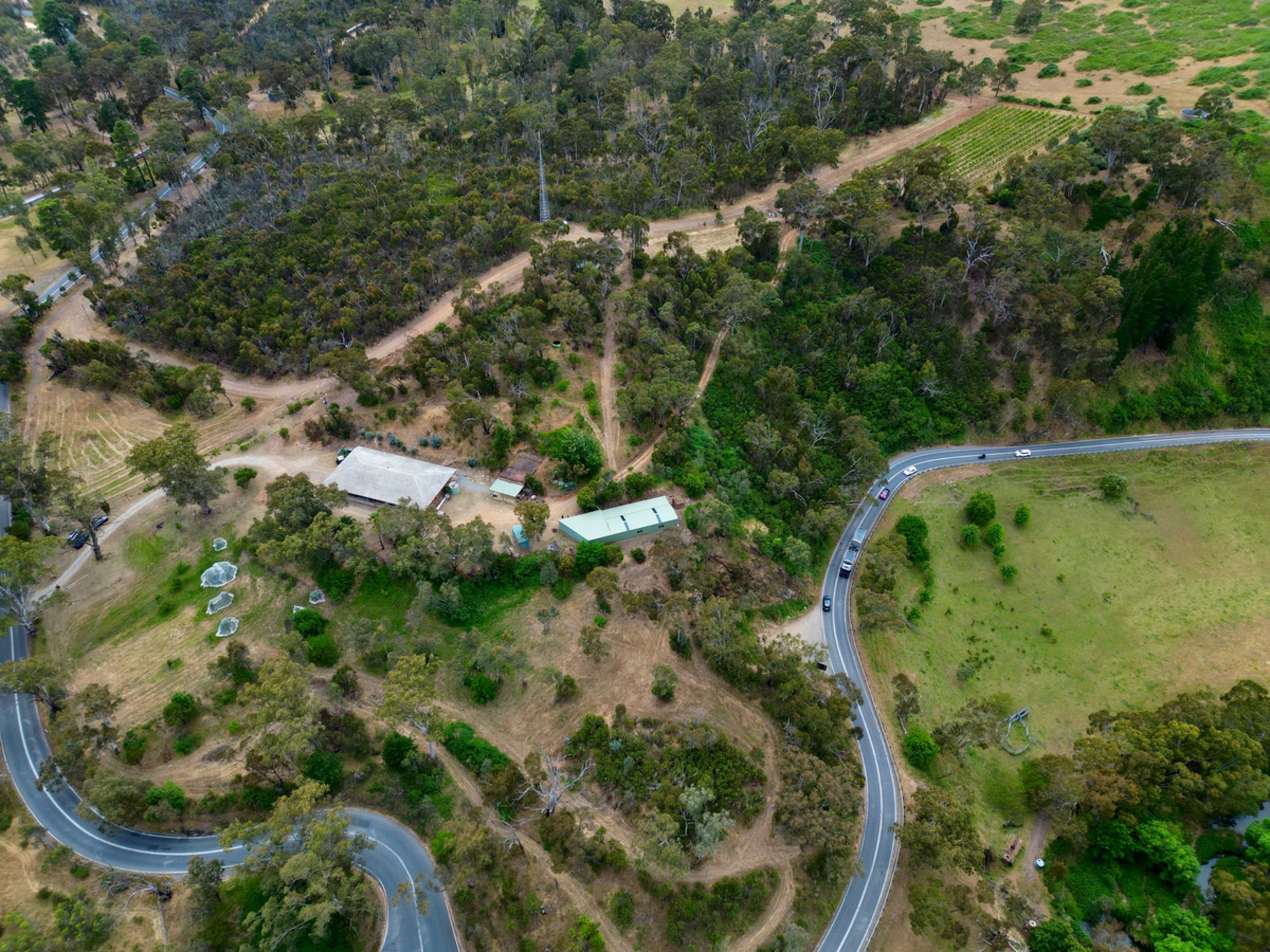 197 Tippett Road, CHAIN OF PONDS