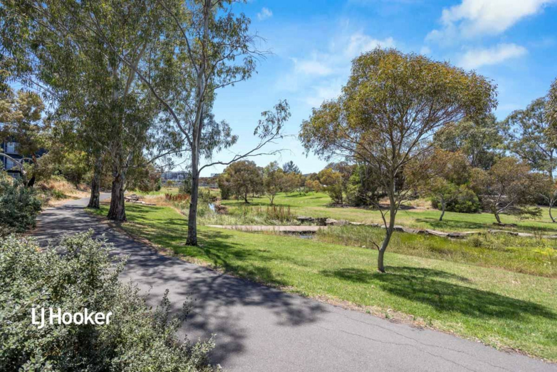 8 Warehouse Lane, MAWSON LAKES