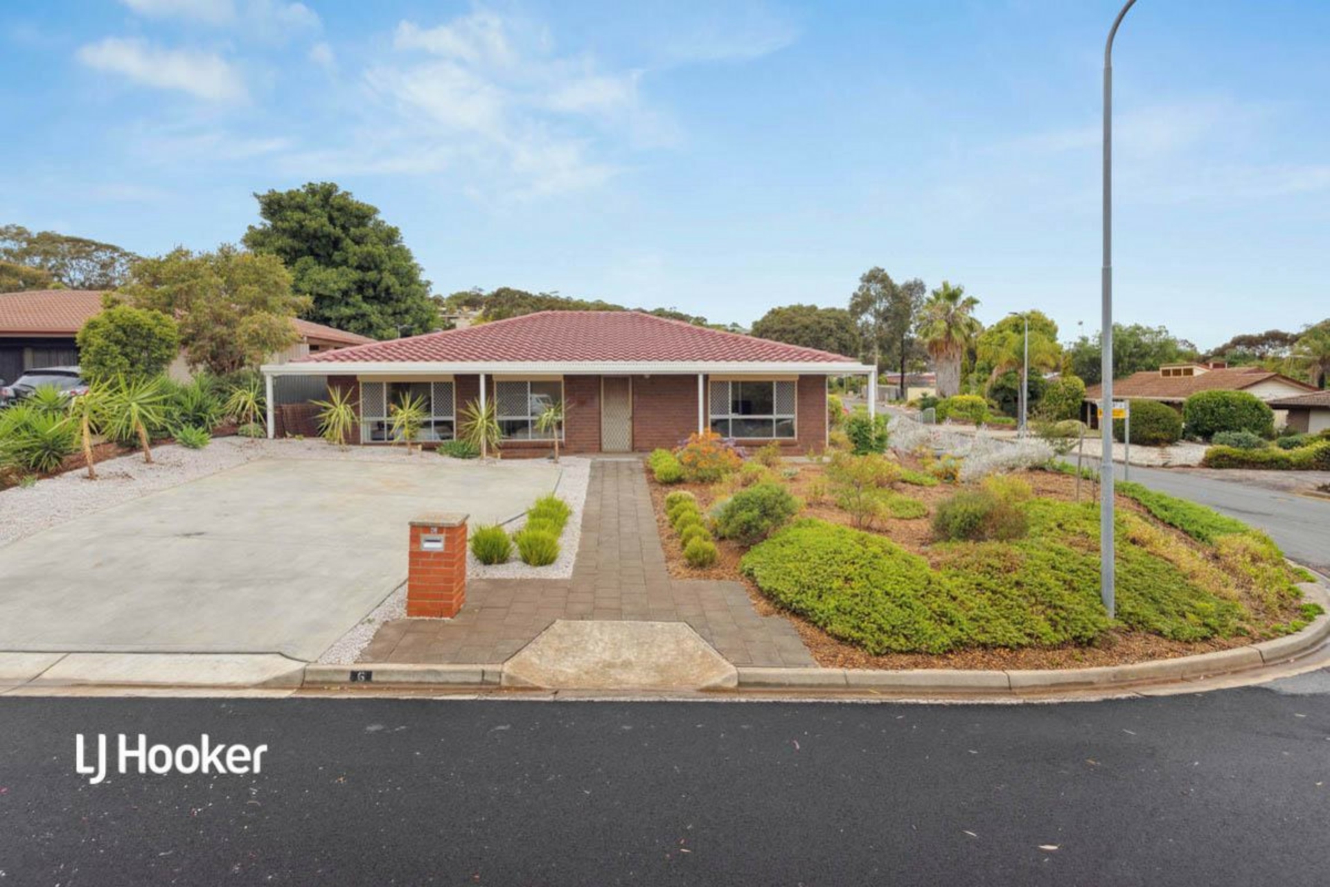 6 Homestead Drive, HILLBANK