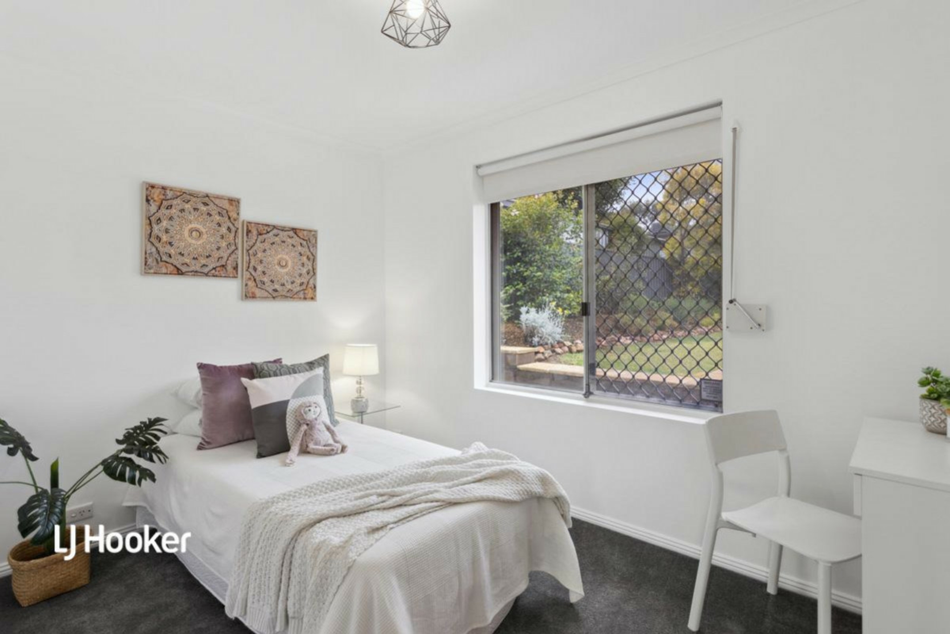 6 Homestead Drive, HILLBANK