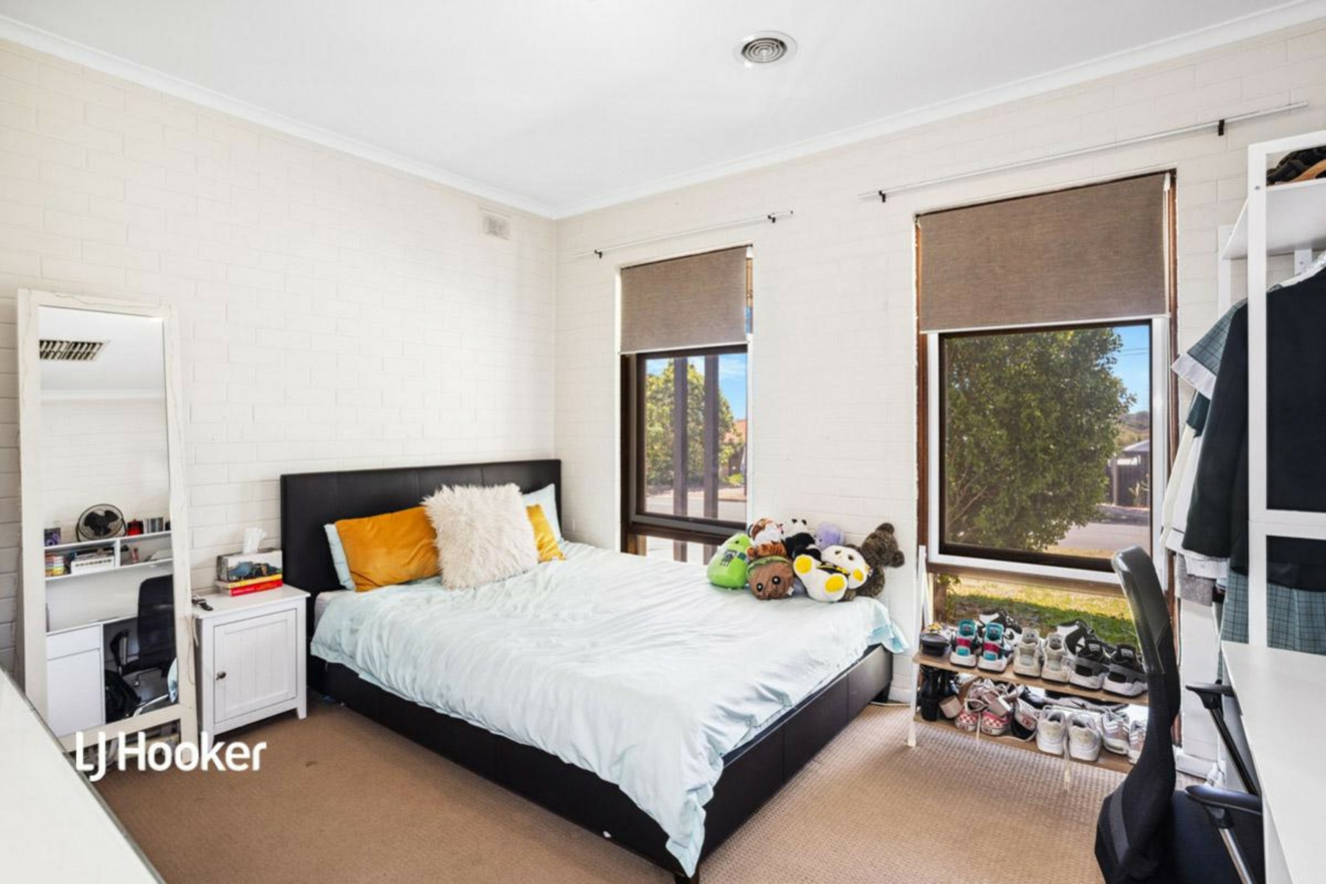 19 Sunnyview Crescent Ridgehaven SA House for Sale LJ Hooker