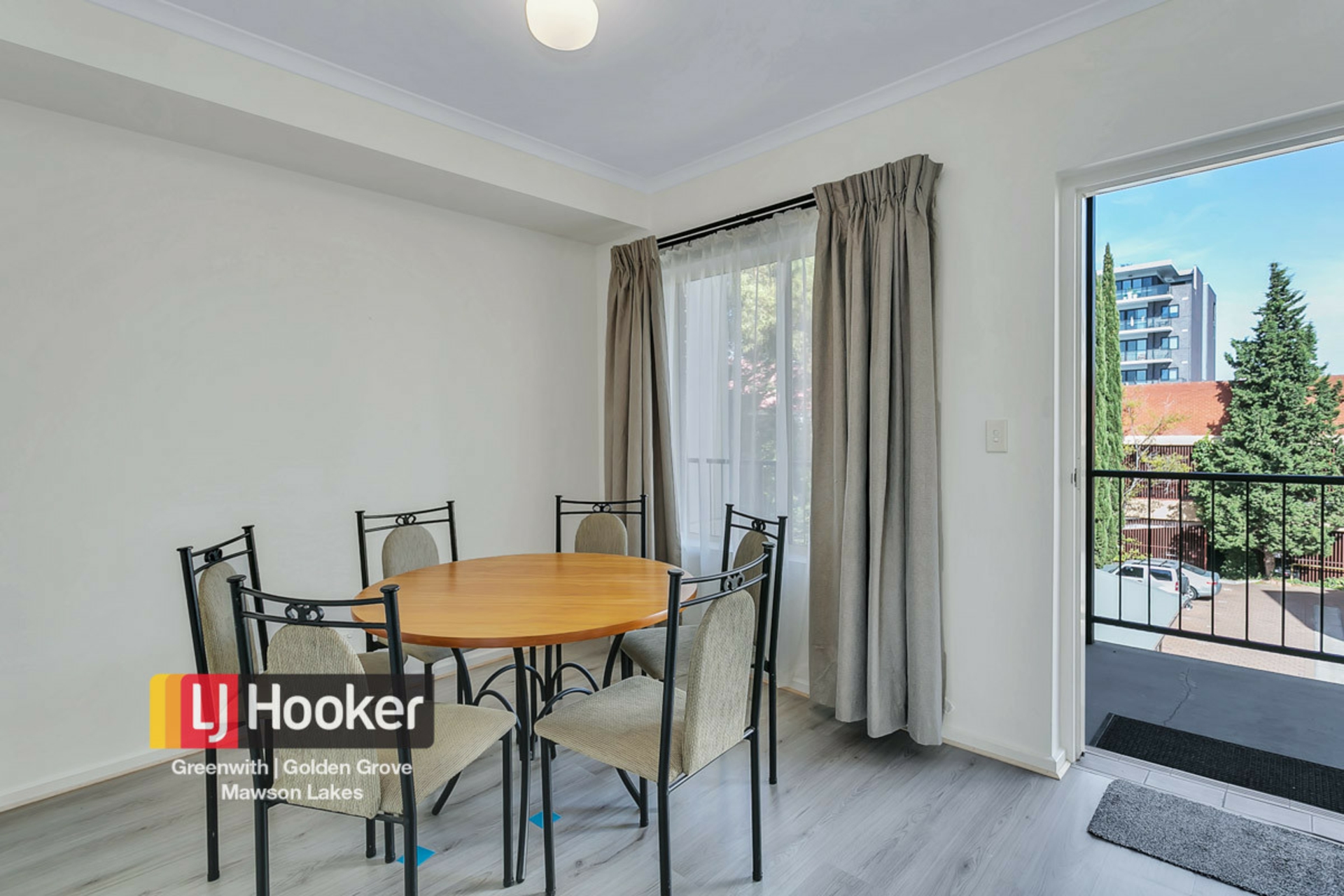 27/81 Carrington Street, ADELAIDE