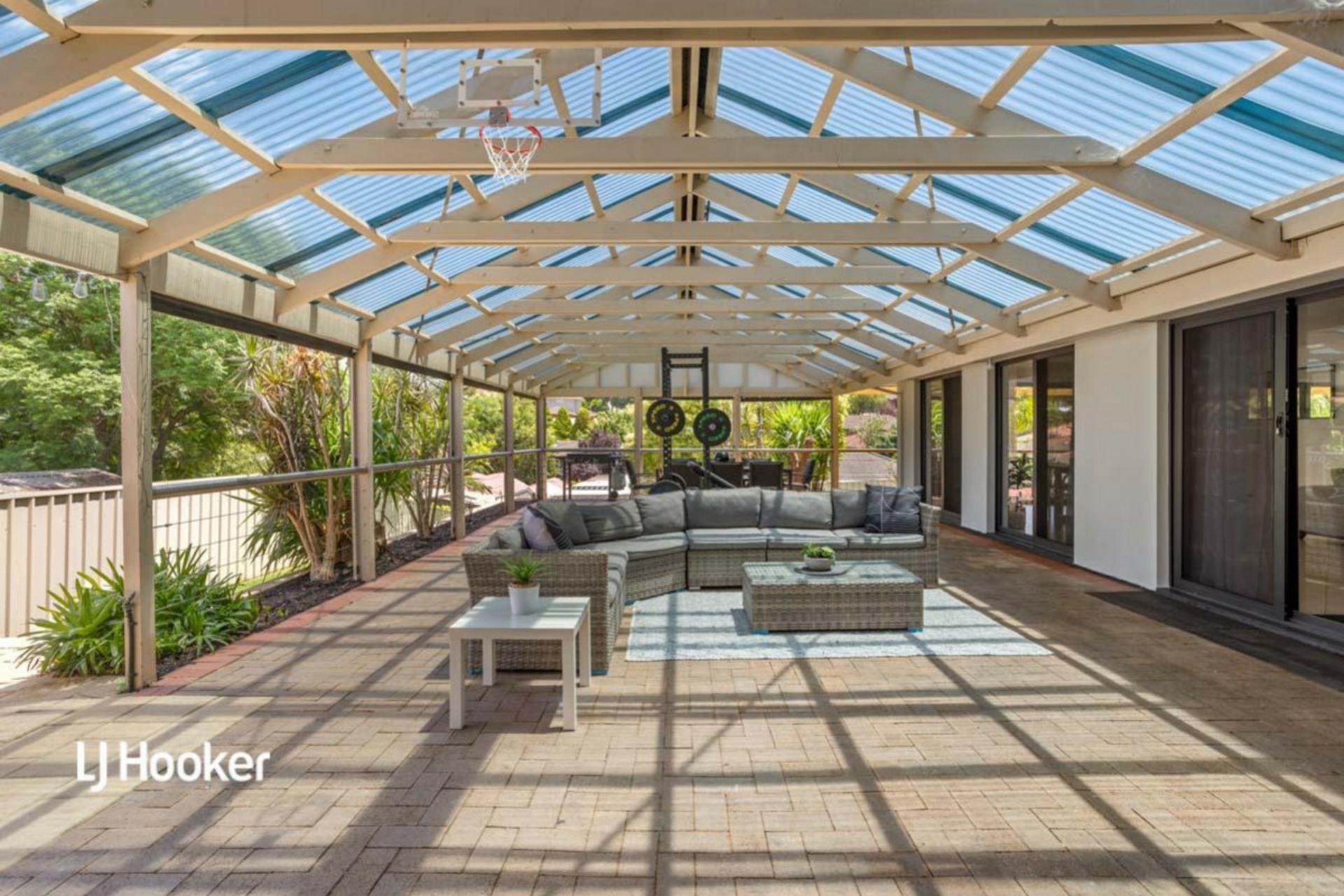 6 Birrens Place, GREENWITH