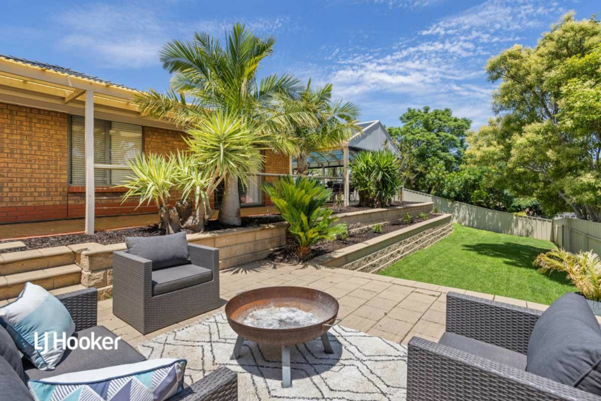 6 Birrens Place, GREENWITH