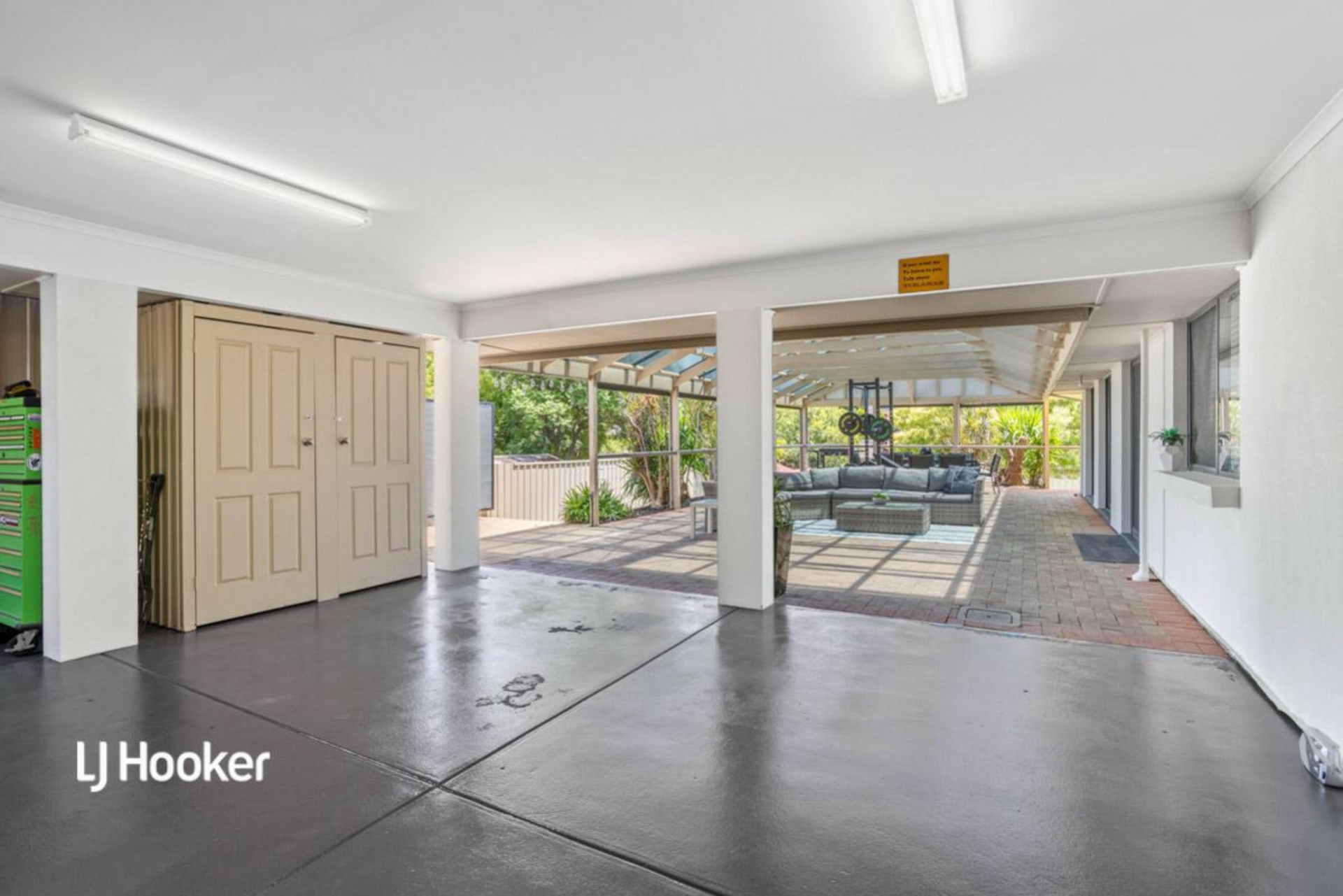 6 Birrens Place, GREENWITH
