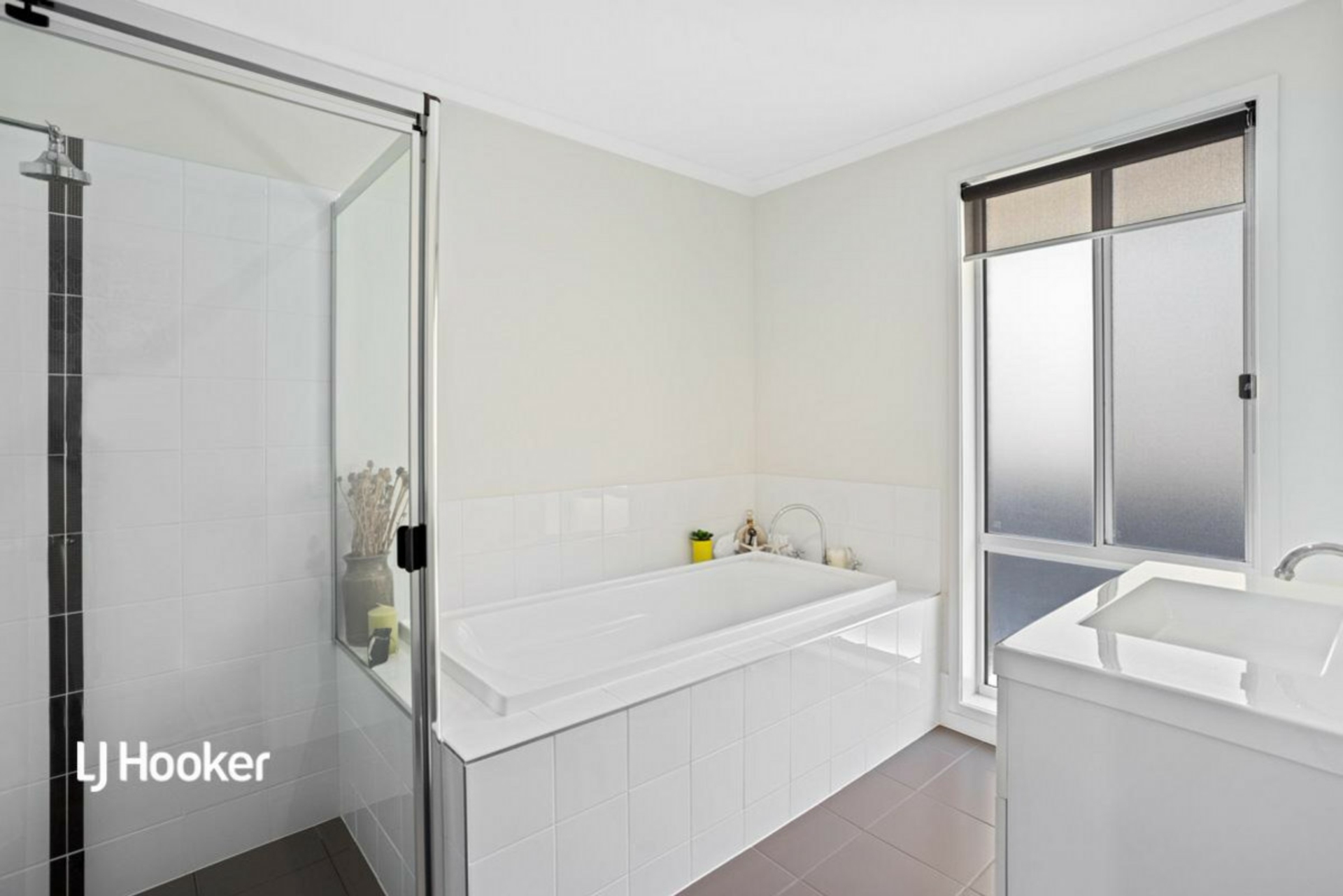 37 Hallett Road, GOLDEN GROVE