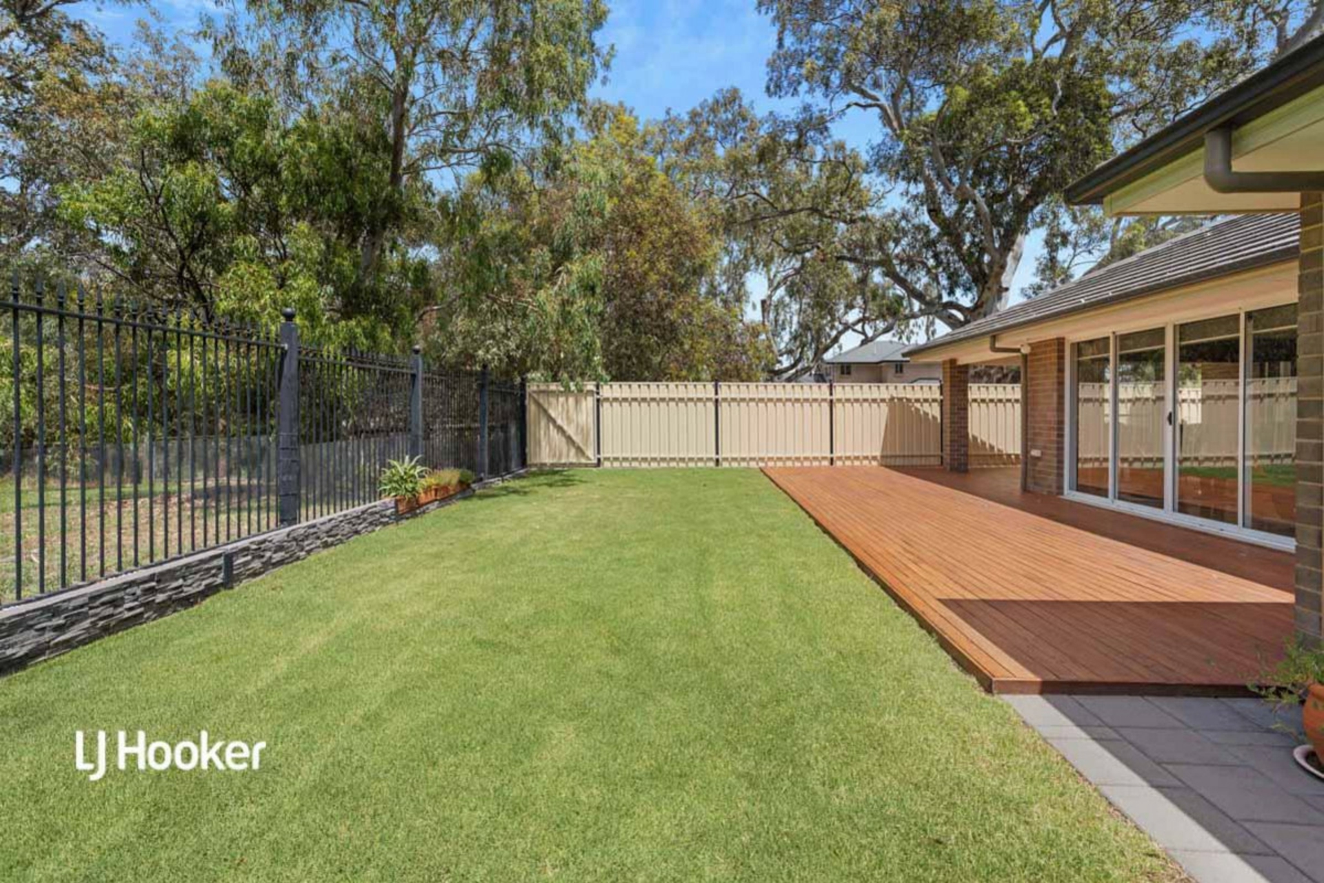 37 Hallett Road, GOLDEN GROVE