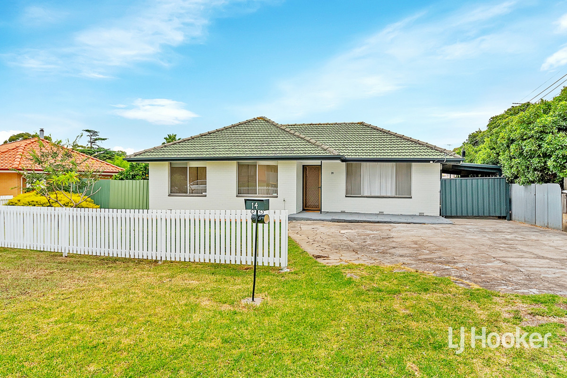 14 Hampshire Crescent Valley View SA Property Details LJ Hooker