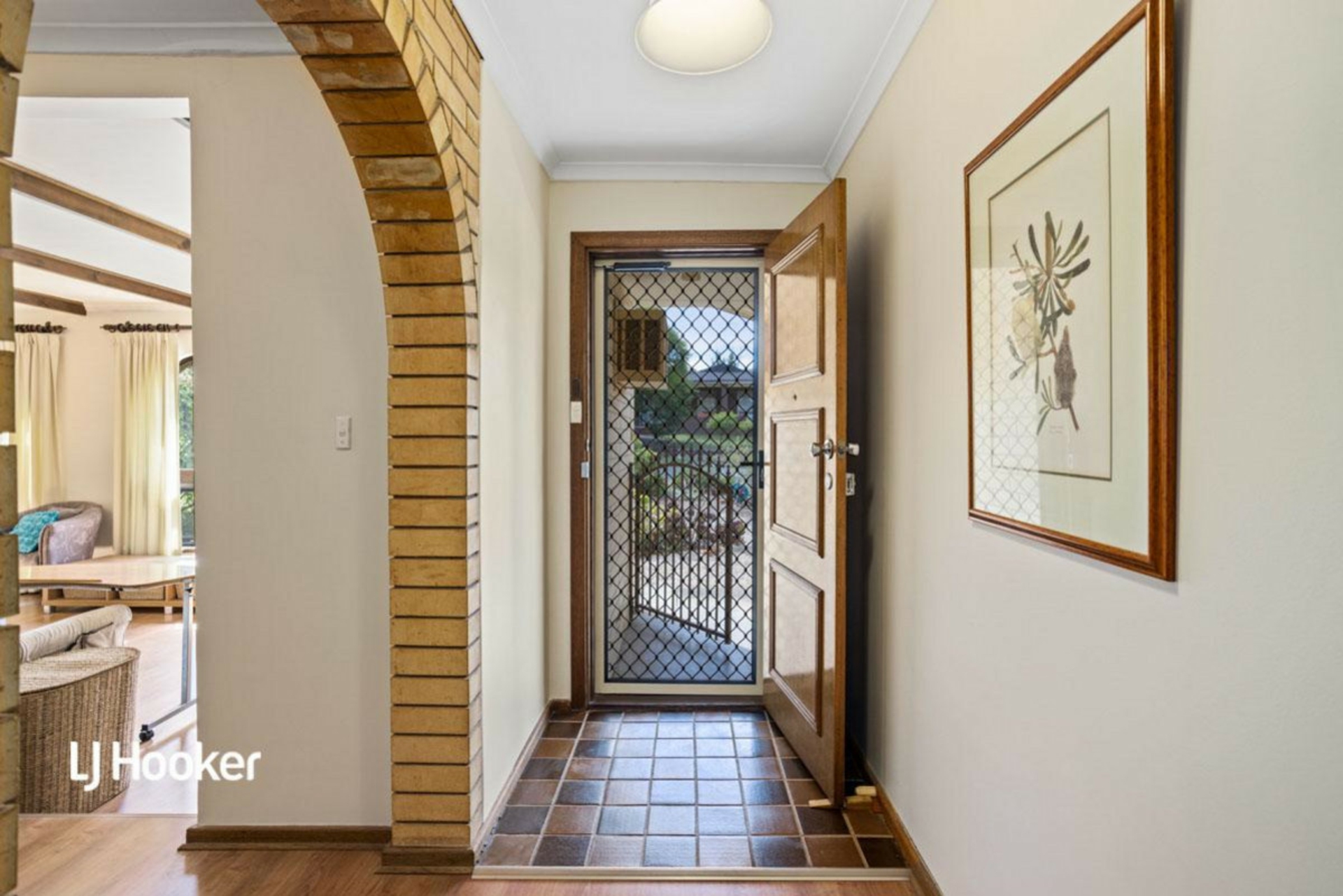 28 Hoylake Crescent, FAIRVIEW PARK
