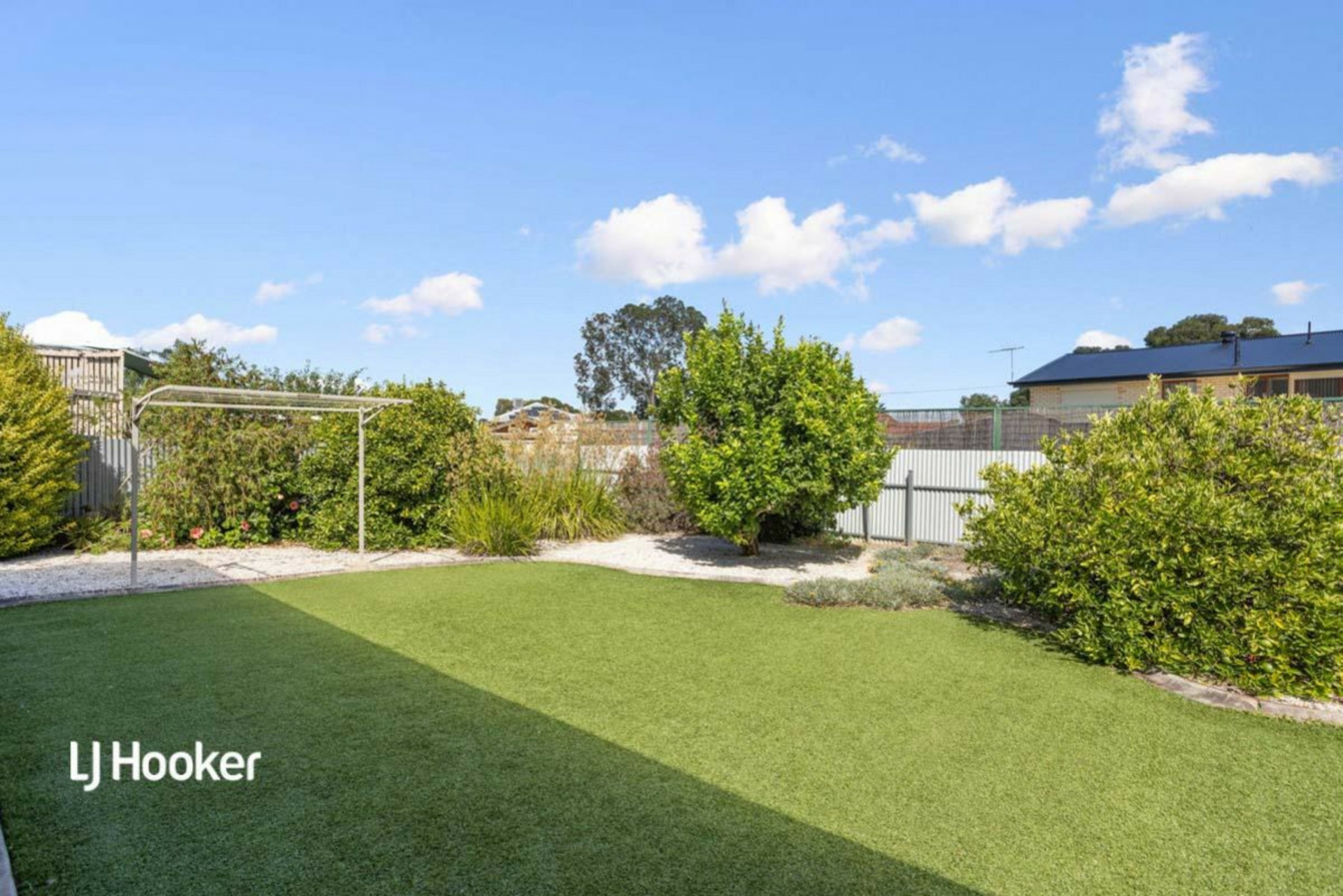28 Hoylake Crescent, FAIRVIEW PARK