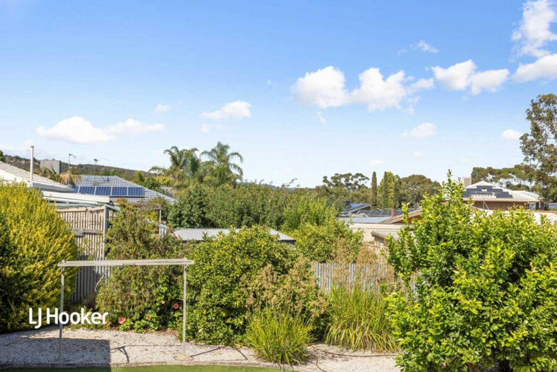 28 Hoylake Crescent, FAIRVIEW PARK