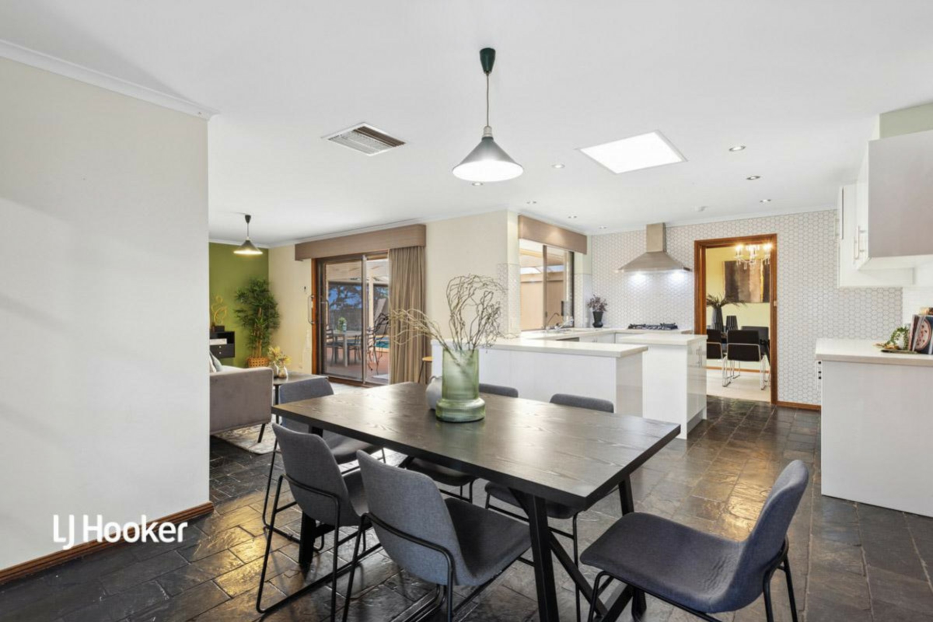333 Grenfell Road, REDWOOD PARK