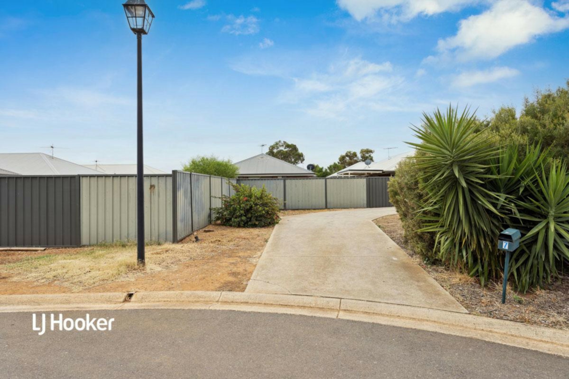 7 Neilson Court, MUNNO PARA WEST