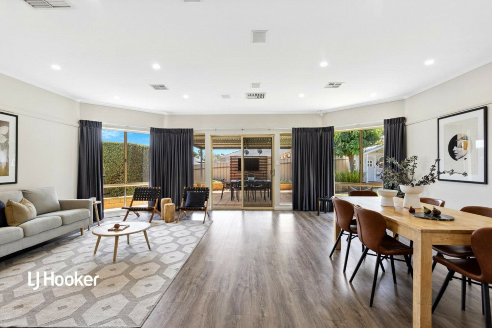 4 Crown Court, GULFVIEW HEIGHTS