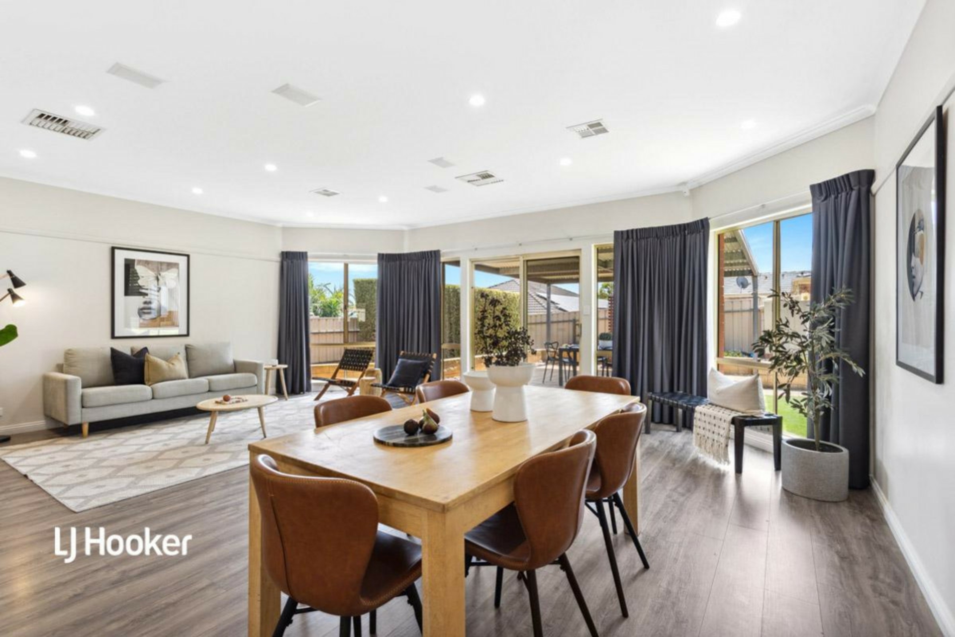 4 Crown Court, GULFVIEW HEIGHTS