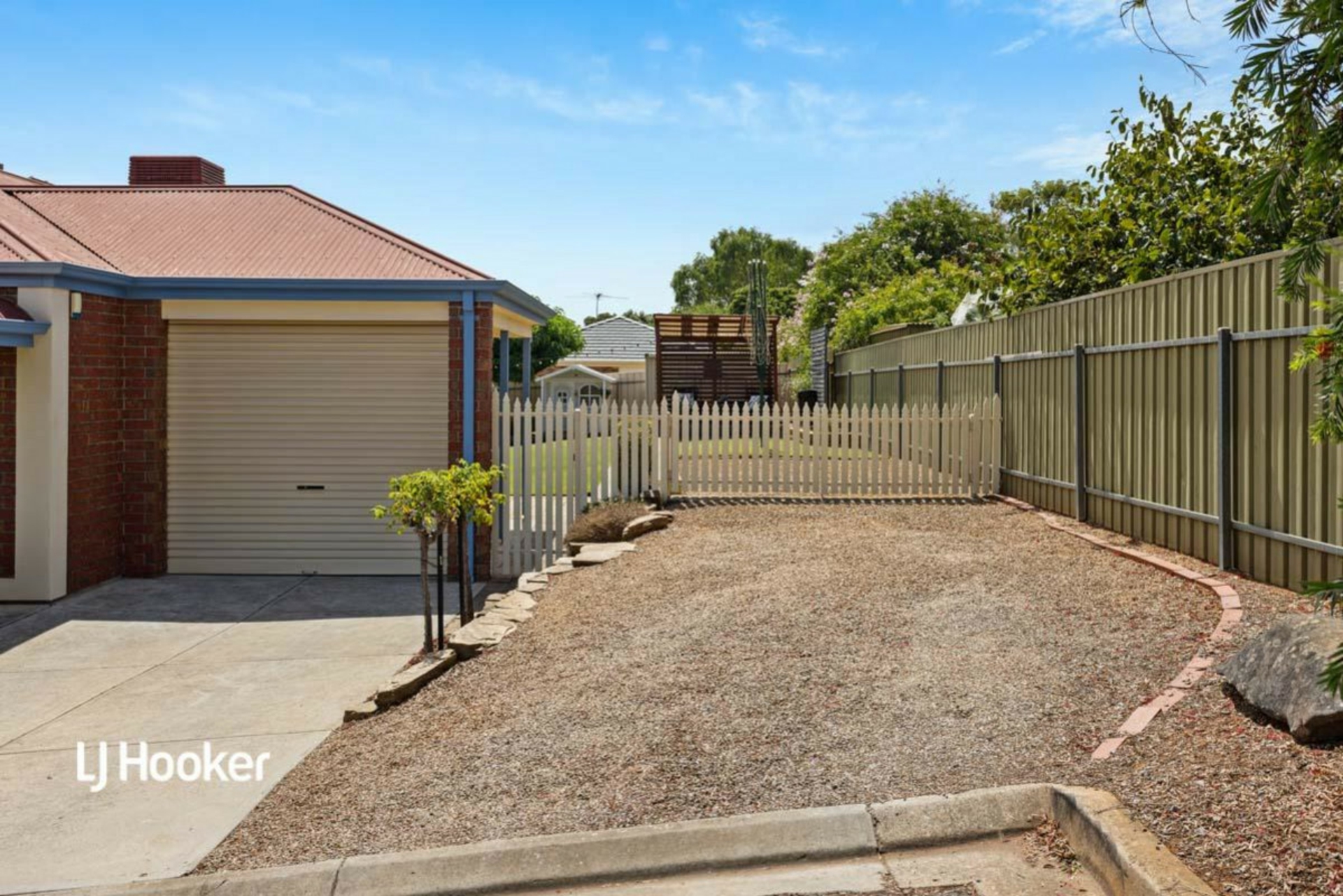 4 Crown Court, GULFVIEW HEIGHTS
