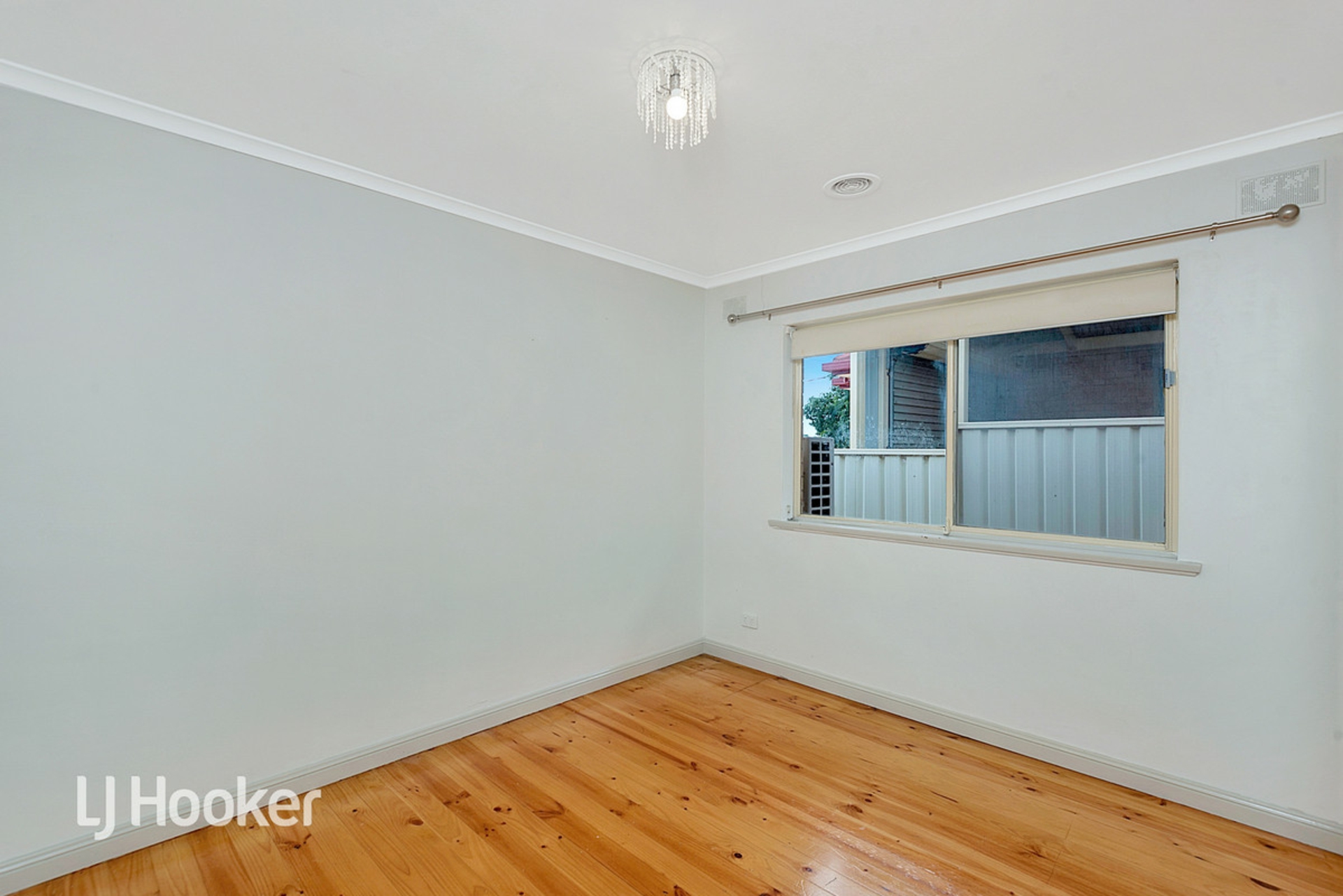 26 Robert Court, PARA HILLS