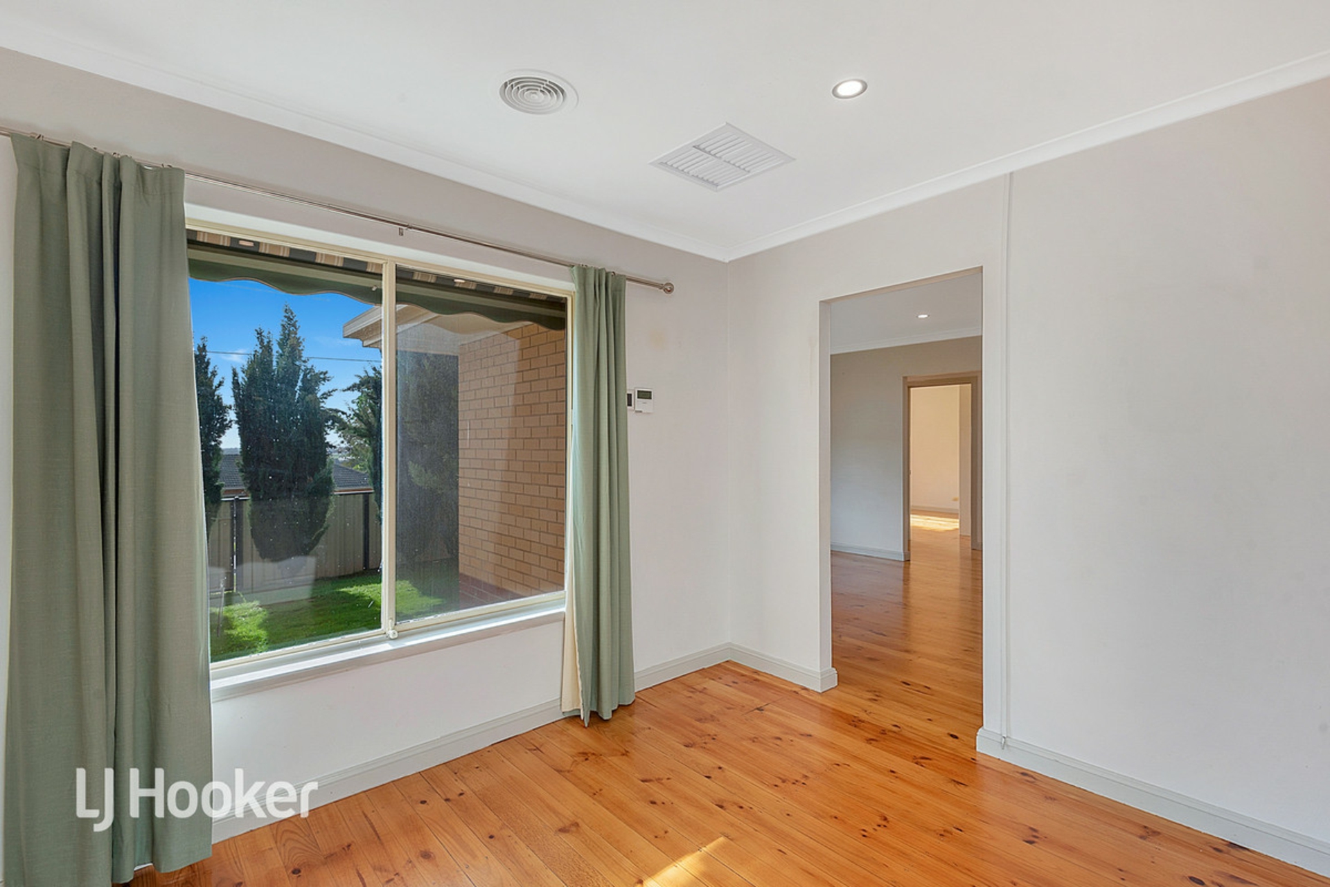 26 Robert Court, PARA HILLS