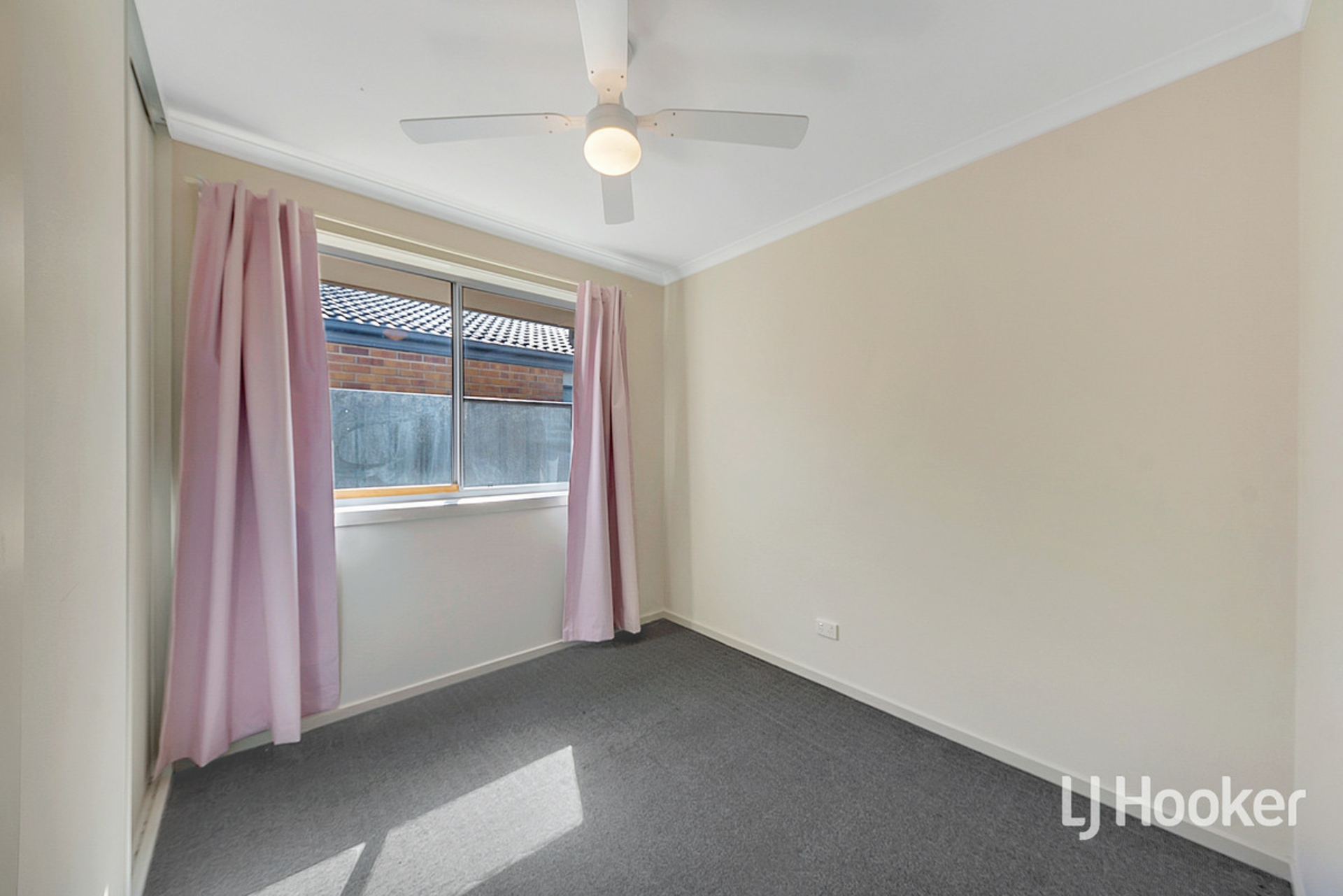 9 Minindee Avenue, ANDREWS FARM