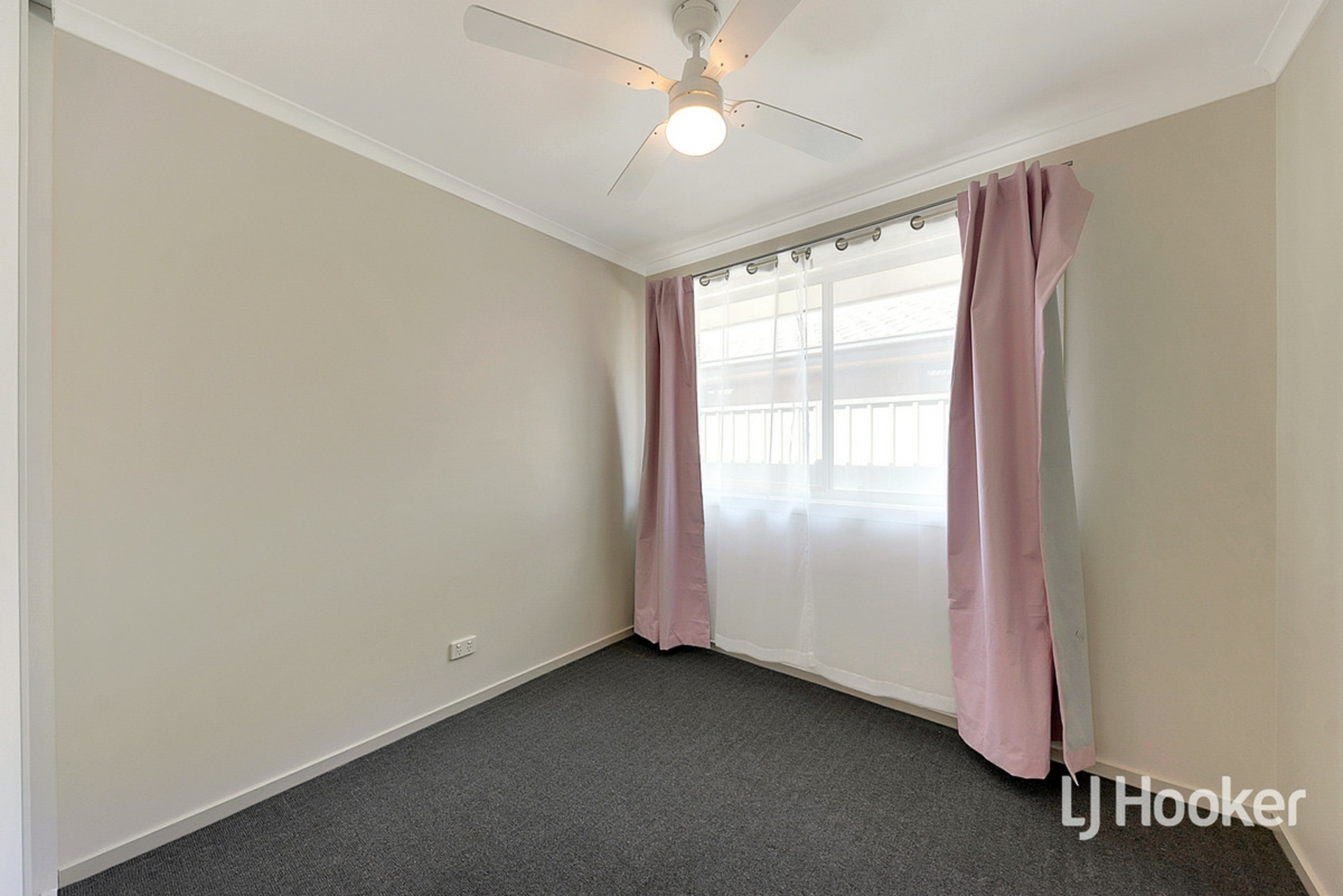 9 Minindee Avenue, ANDREWS FARM