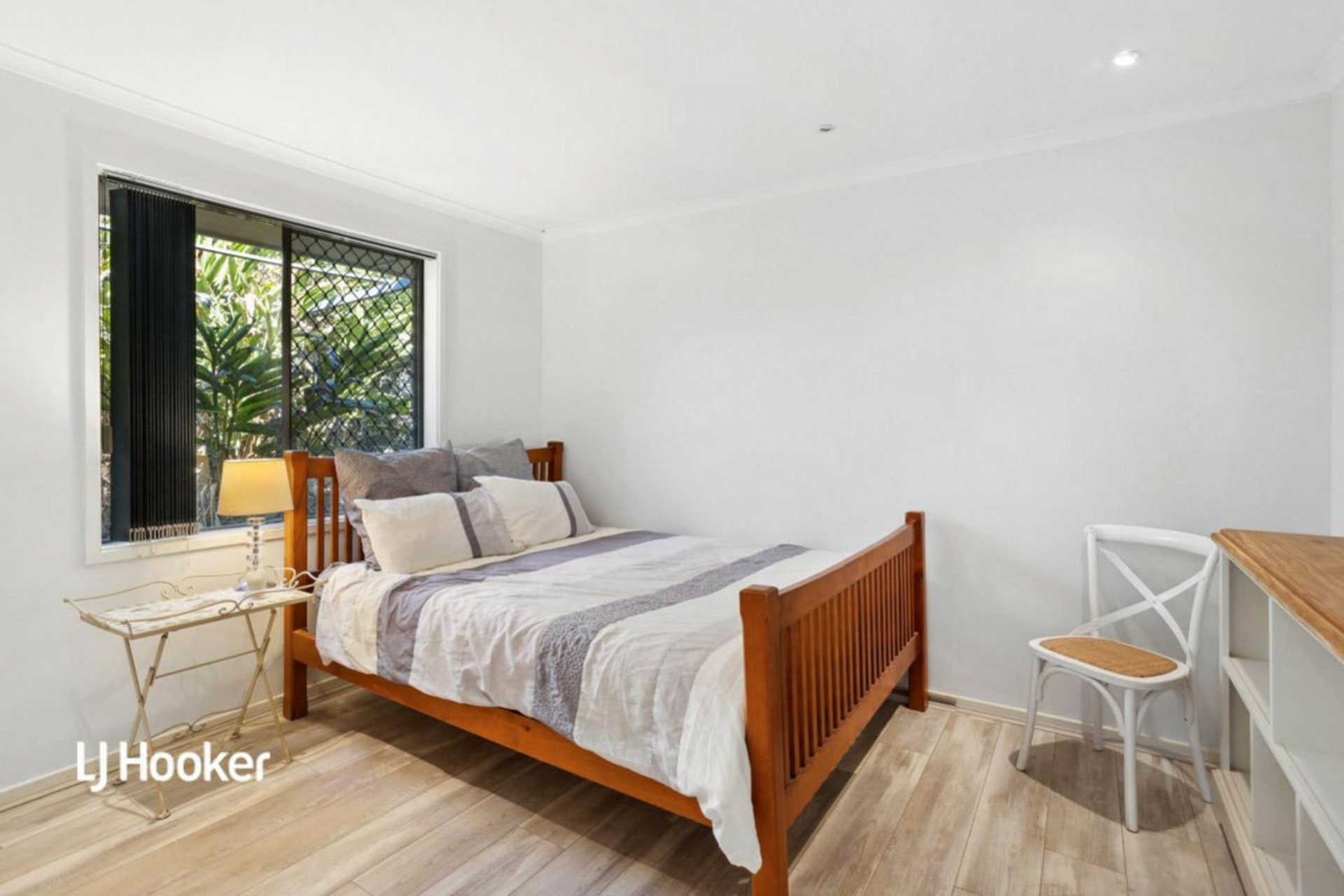 12 Bloomfield Avenue, GREENWITH