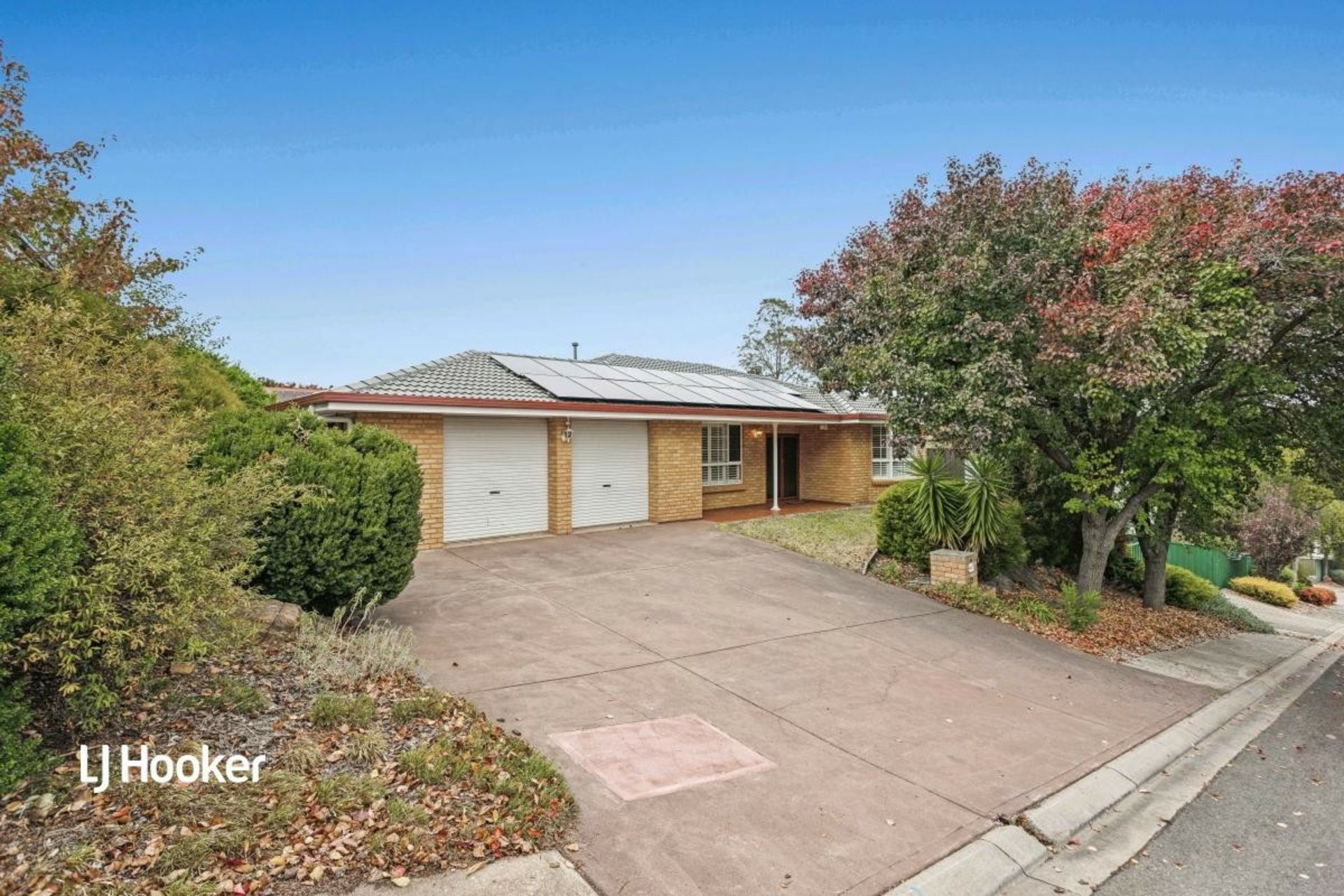 19 Shackleton Court, GREENWITH
