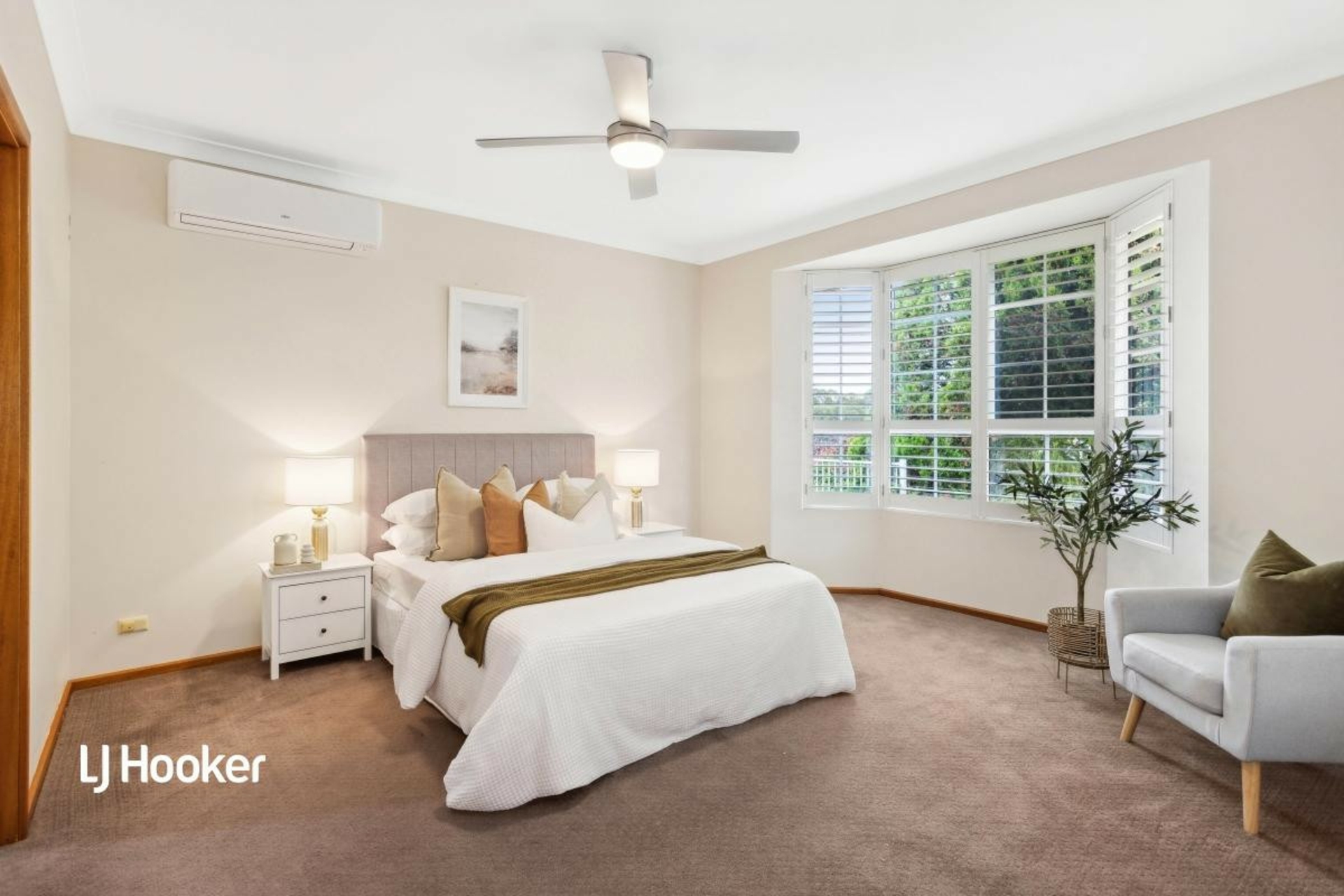 19 Shackleton Court, GREENWITH
