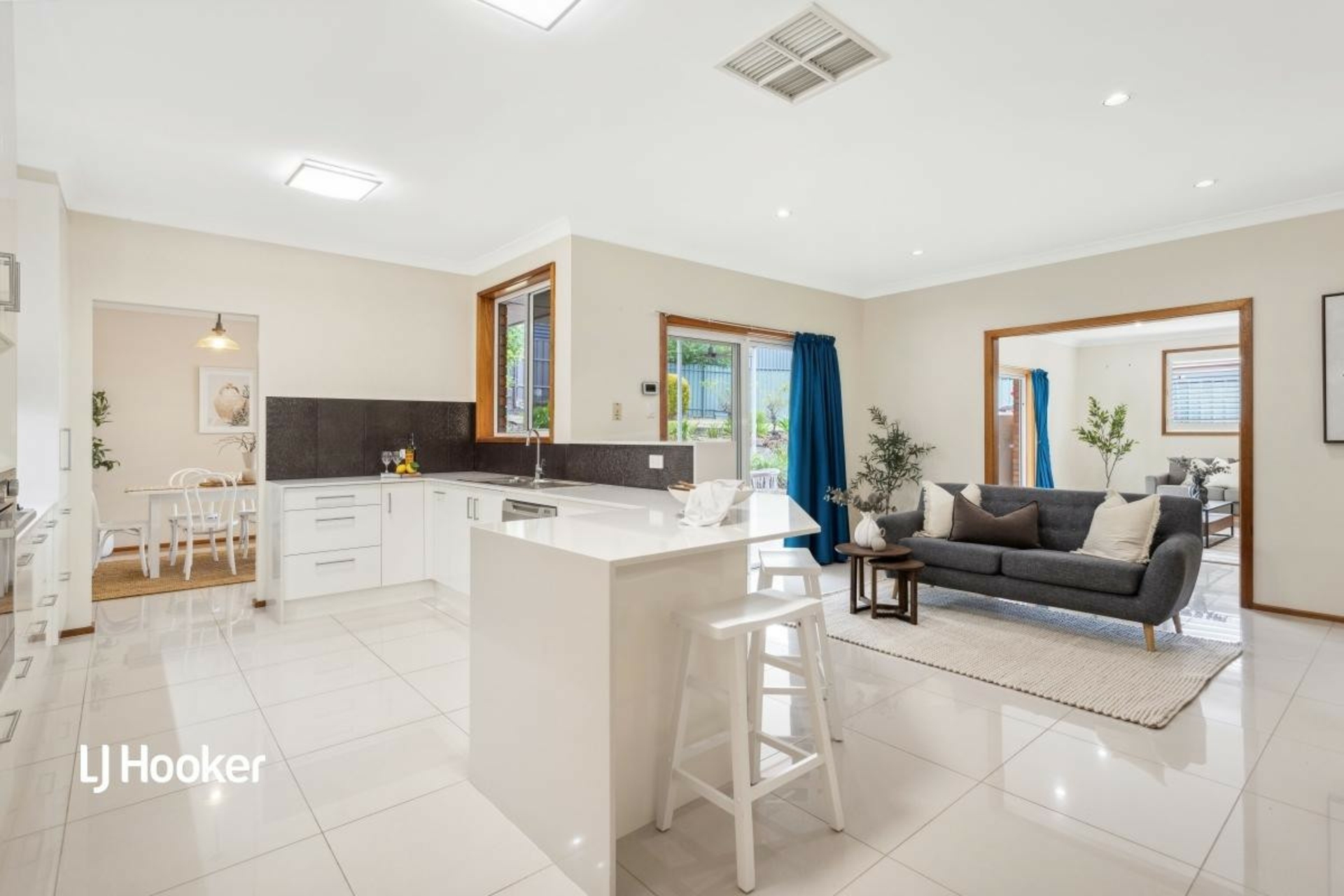 19 Shackleton Court, GREENWITH