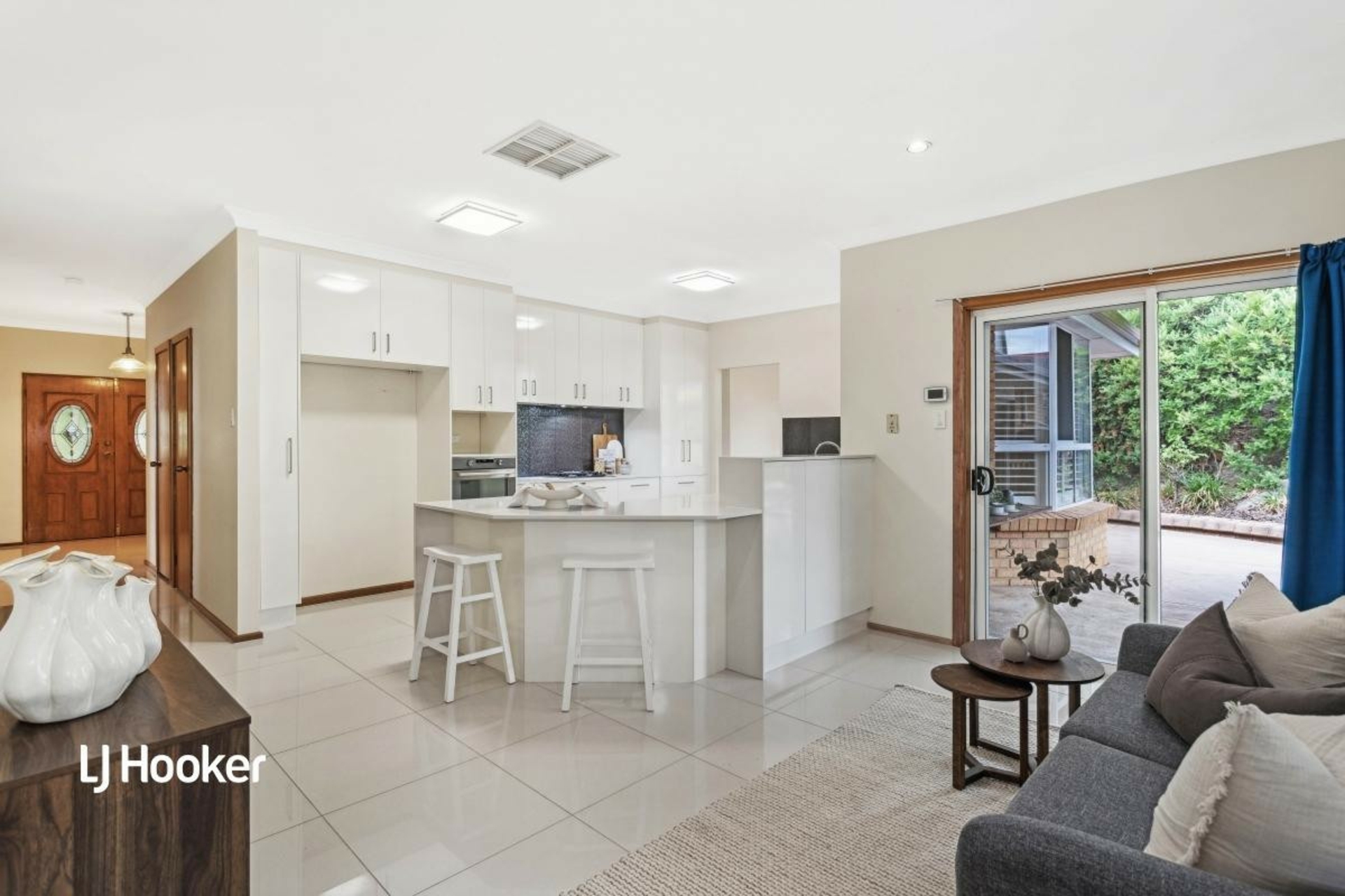 19 Shackleton Court, GREENWITH