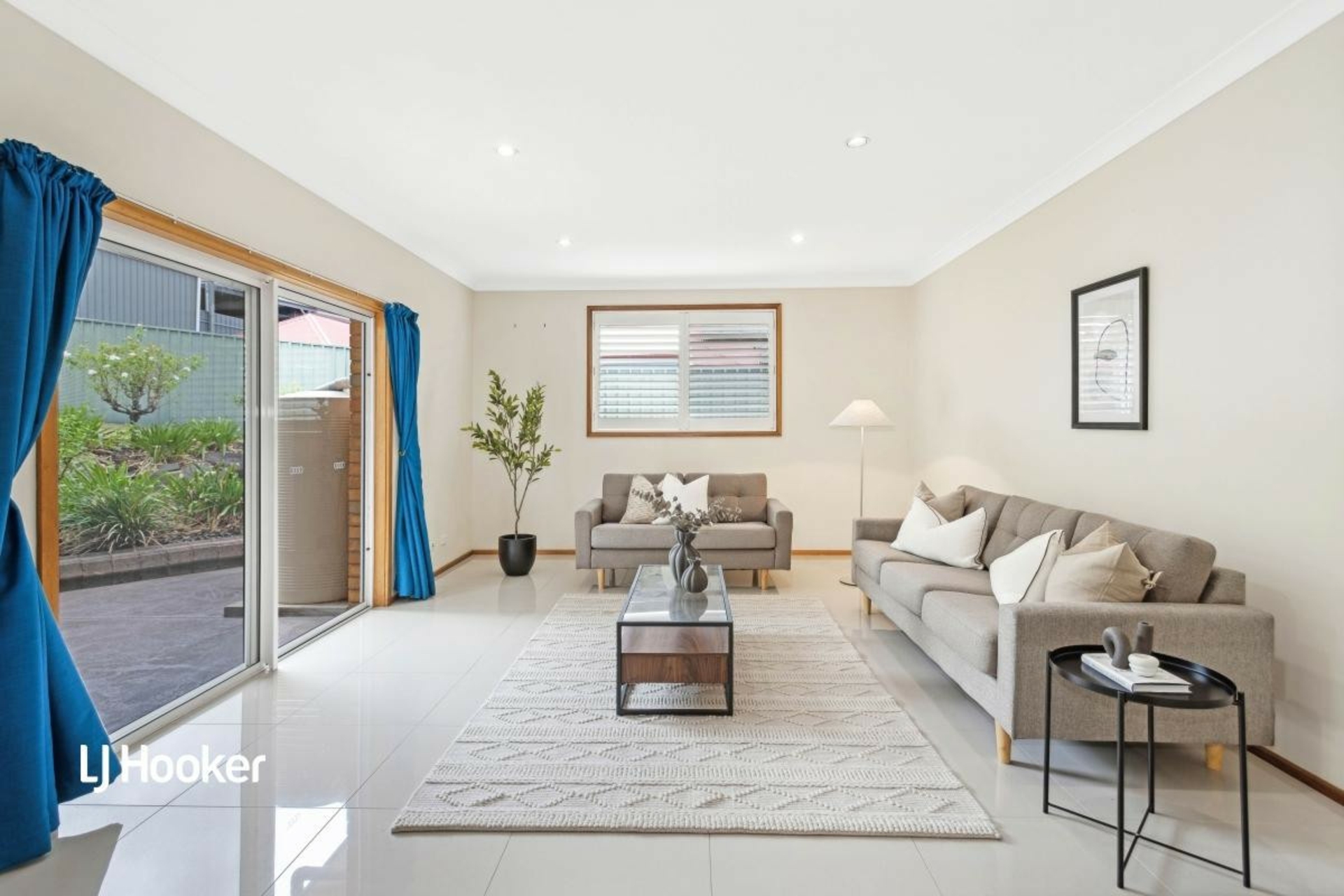 19 Shackleton Court, GREENWITH