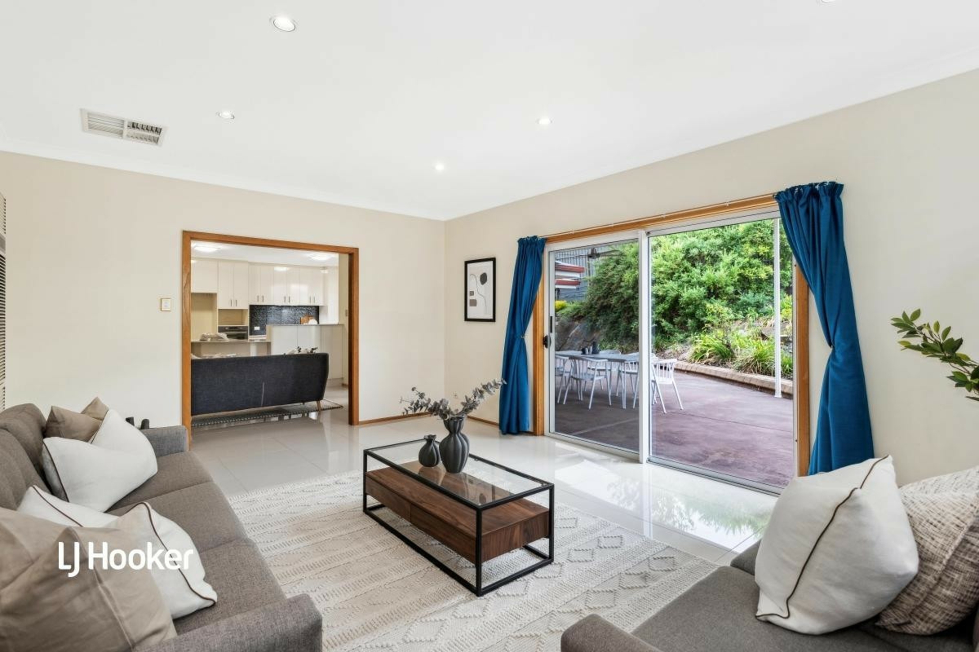 19 Shackleton Court, GREENWITH