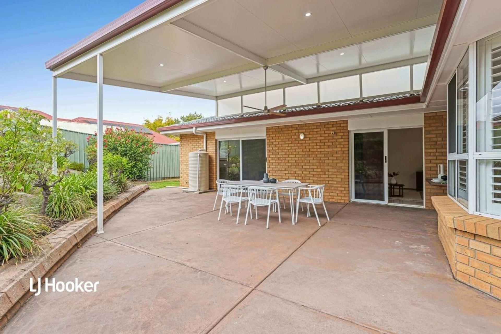 19 Shackleton Court, GREENWITH