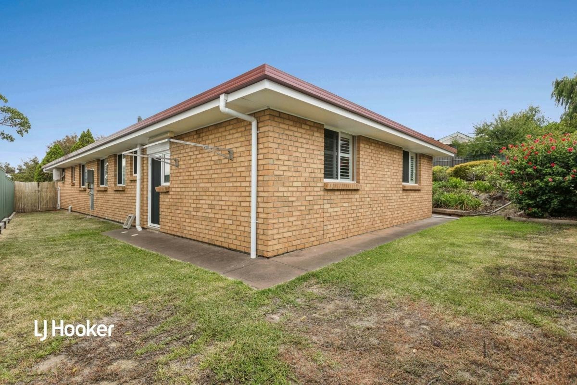 19 Shackleton Court, GREENWITH