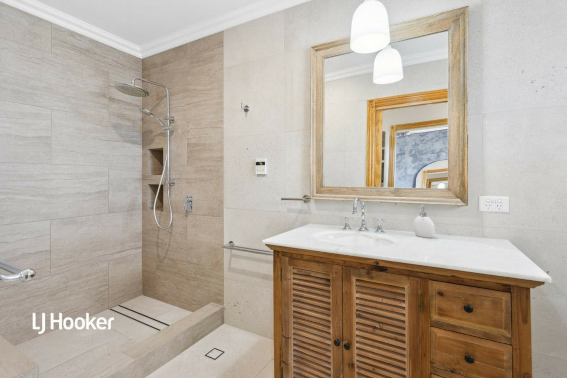 108 Green Valley Drive, GREENWITH