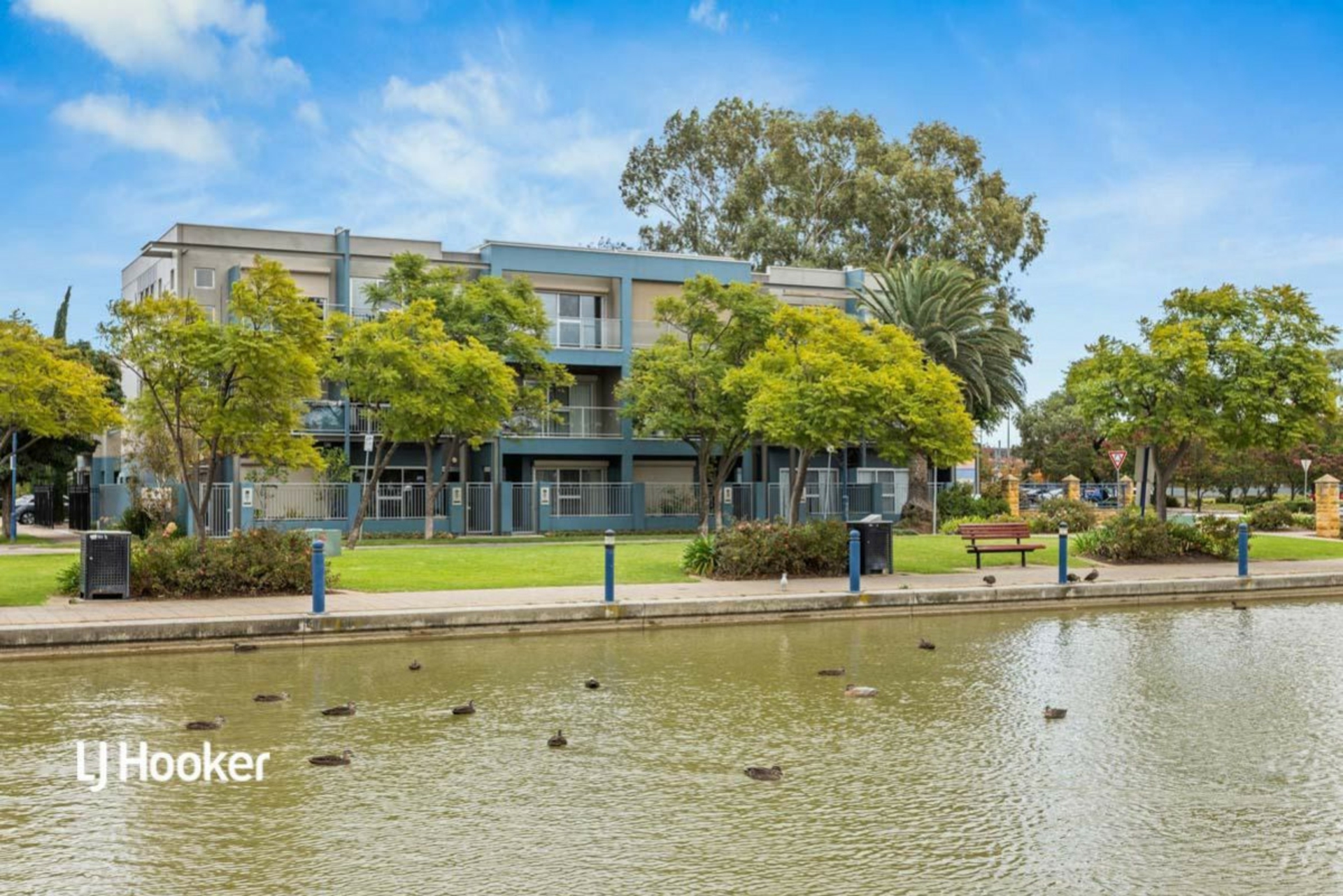 4/1-3 Peninsula Drive, MAWSON LAKES