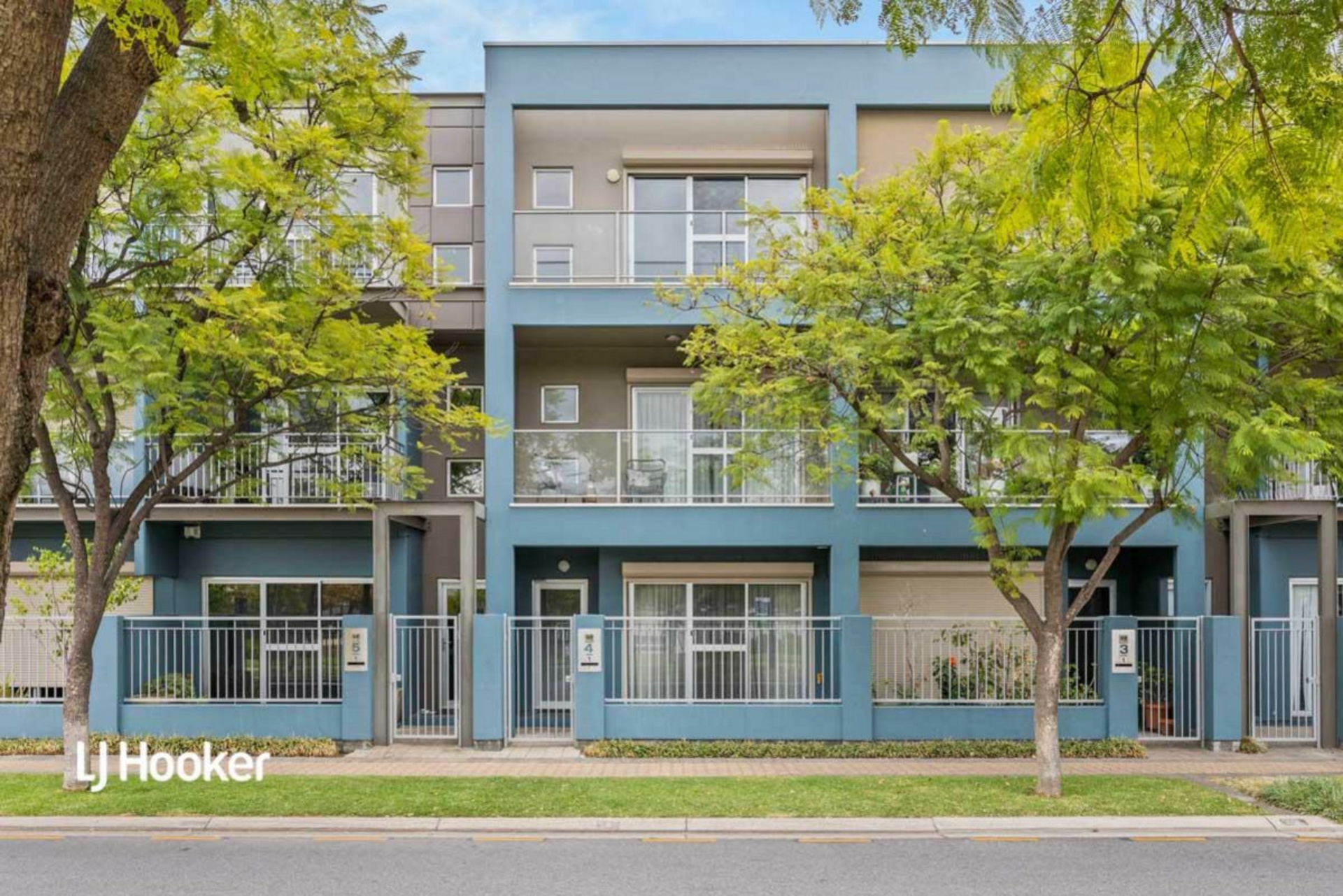 4/1-3 Peninsula Drive, MAWSON LAKES