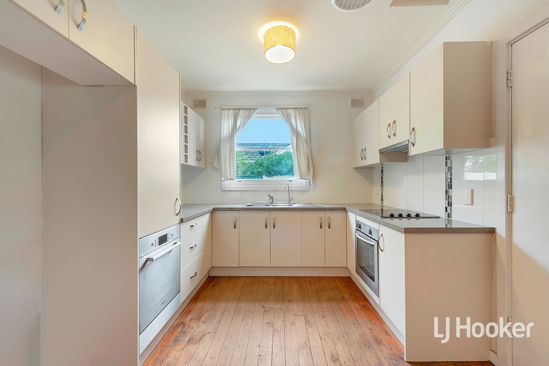 14 Counter Road, ELIZABETH DOWNS
