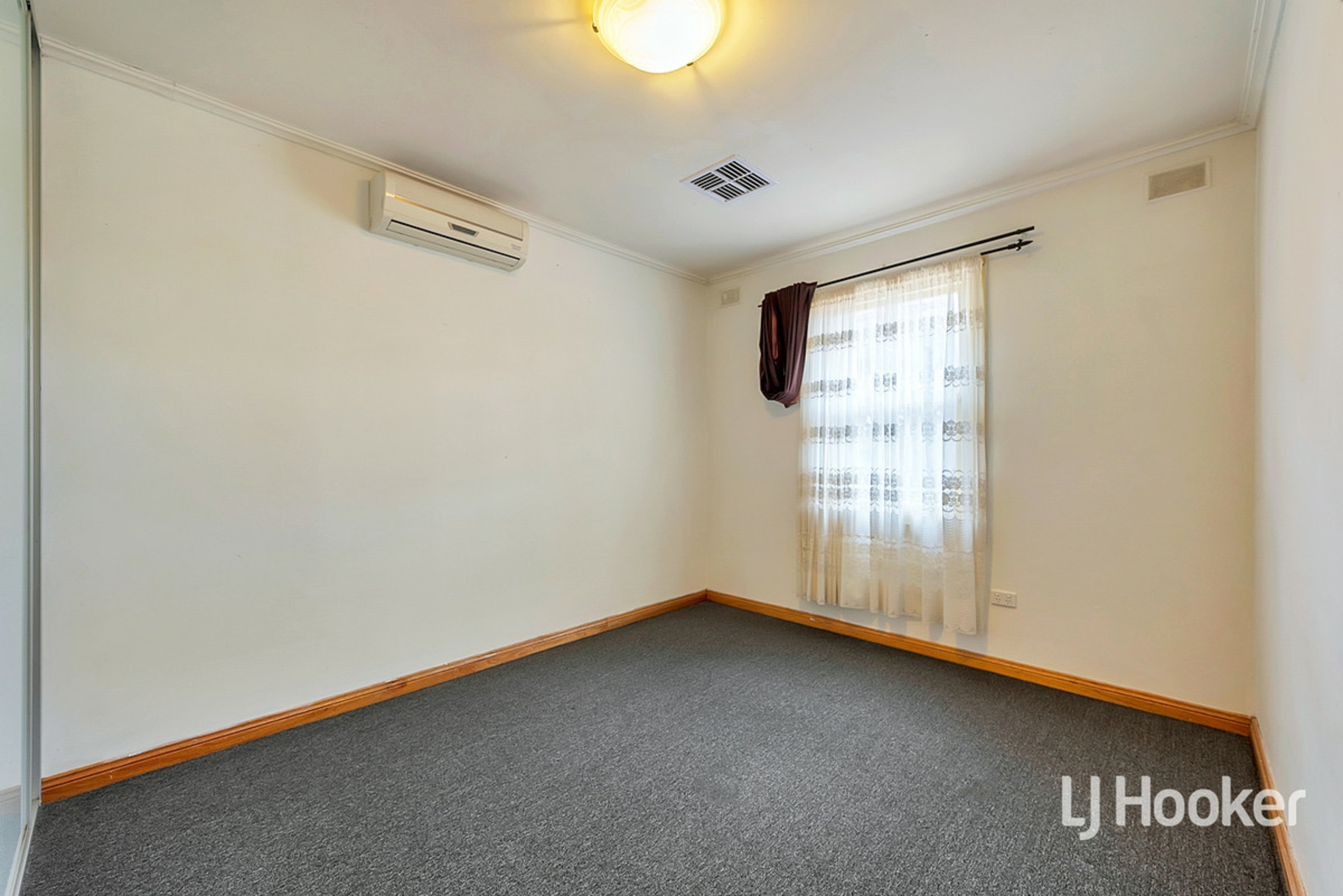 14 Counter Road, ELIZABETH DOWNS