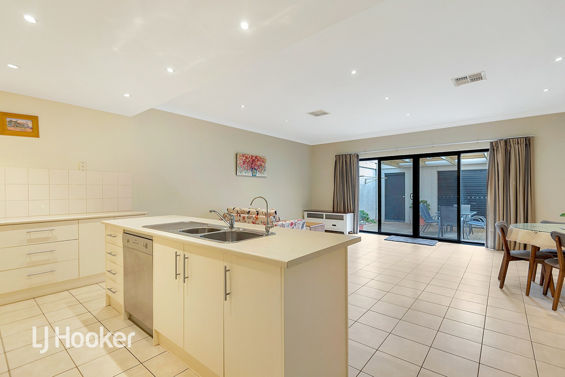 11 Bartlett Court, GOLDEN GROVE