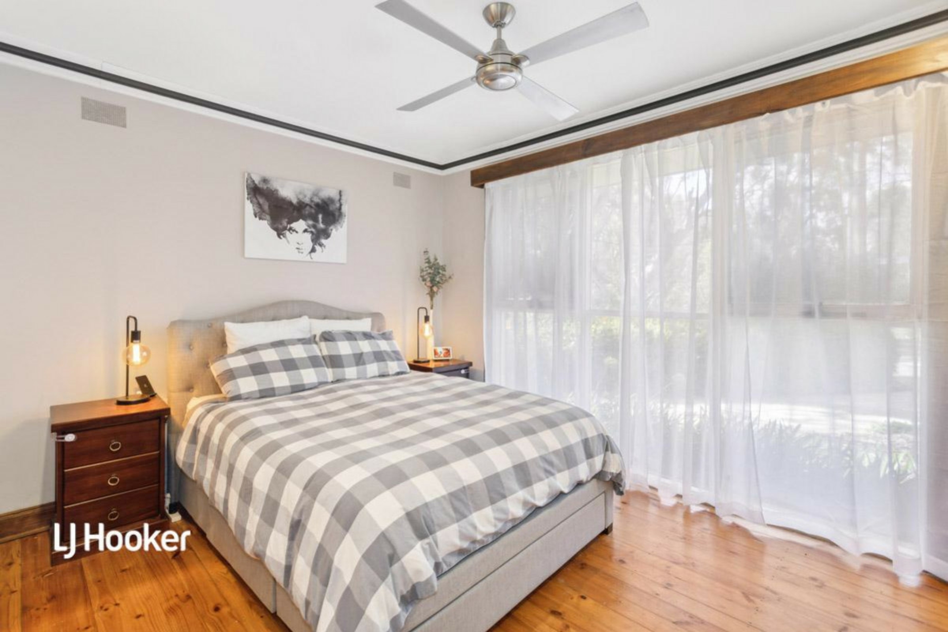 1 Catherine Drive, REDWOOD PARK