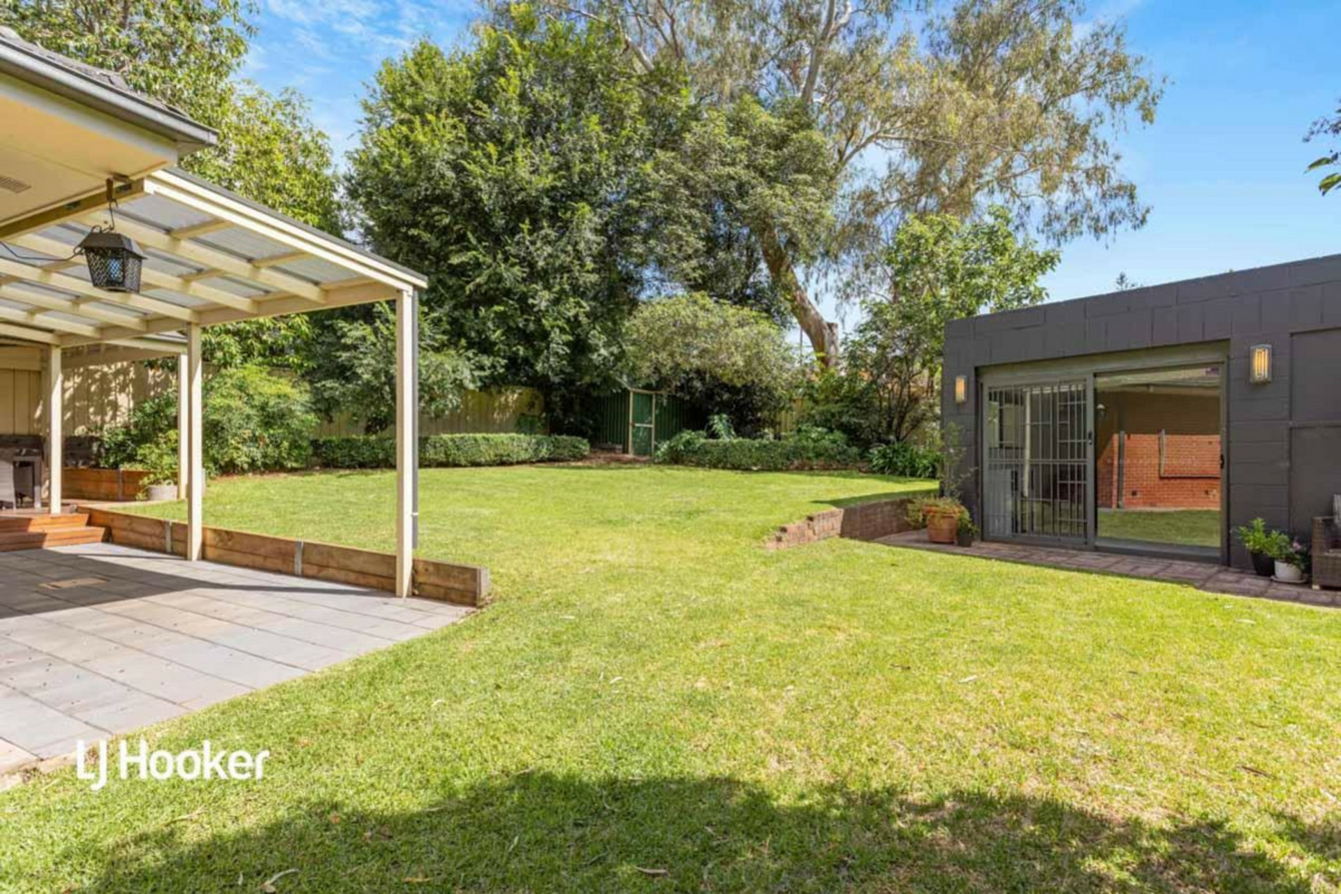 1 Catherine Drive, REDWOOD PARK