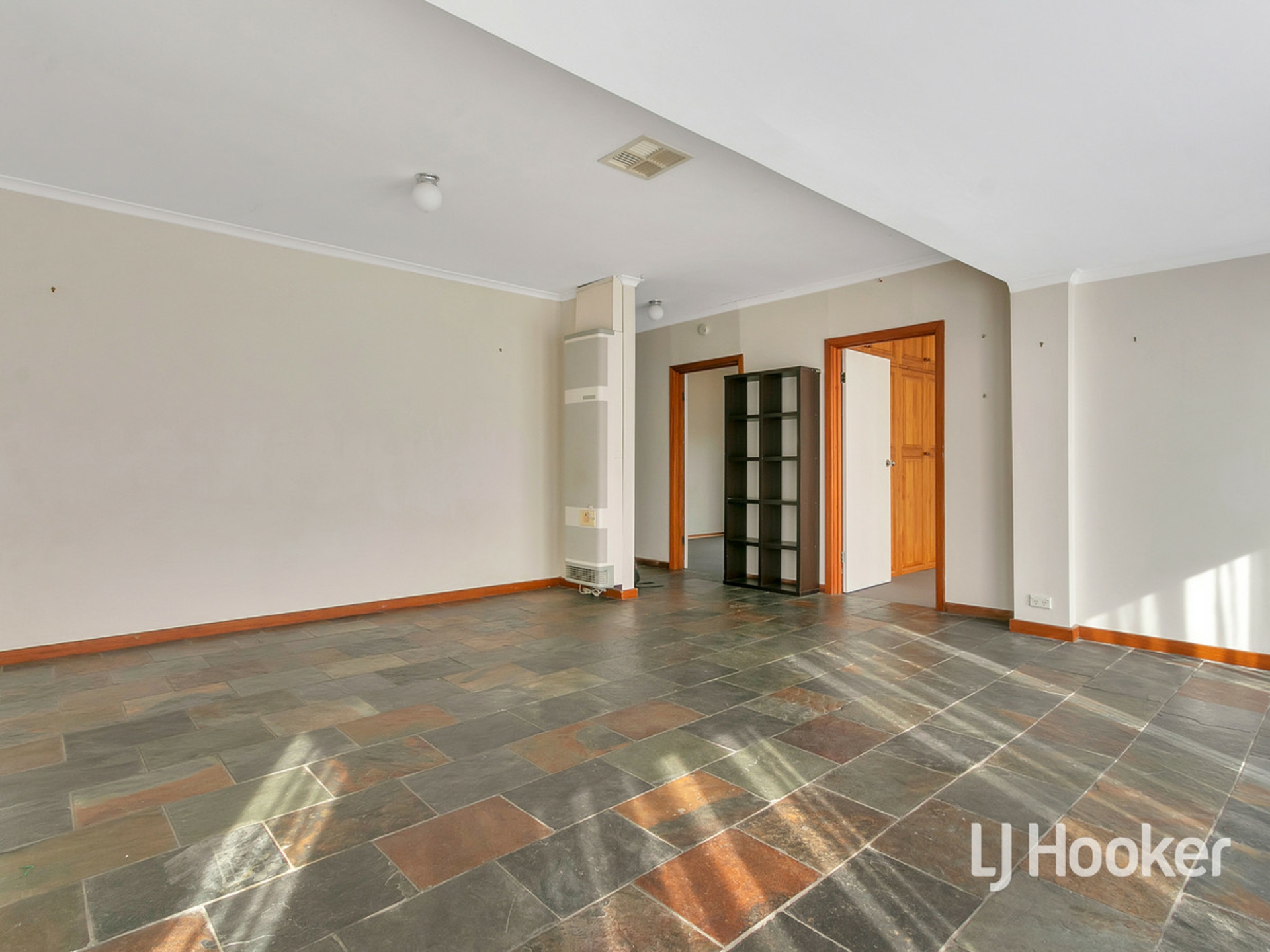 15 Glenere Drive, MODBURY
