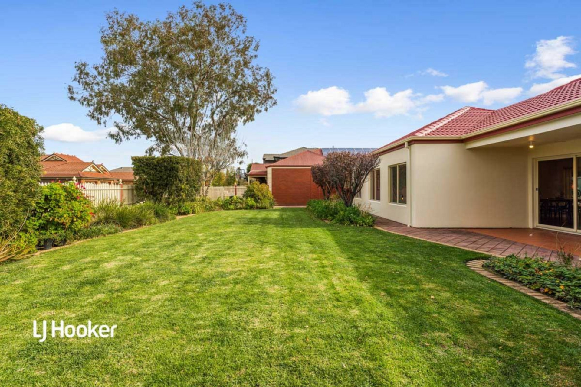 15 Sheaoak Drive, MAWSON LAKES