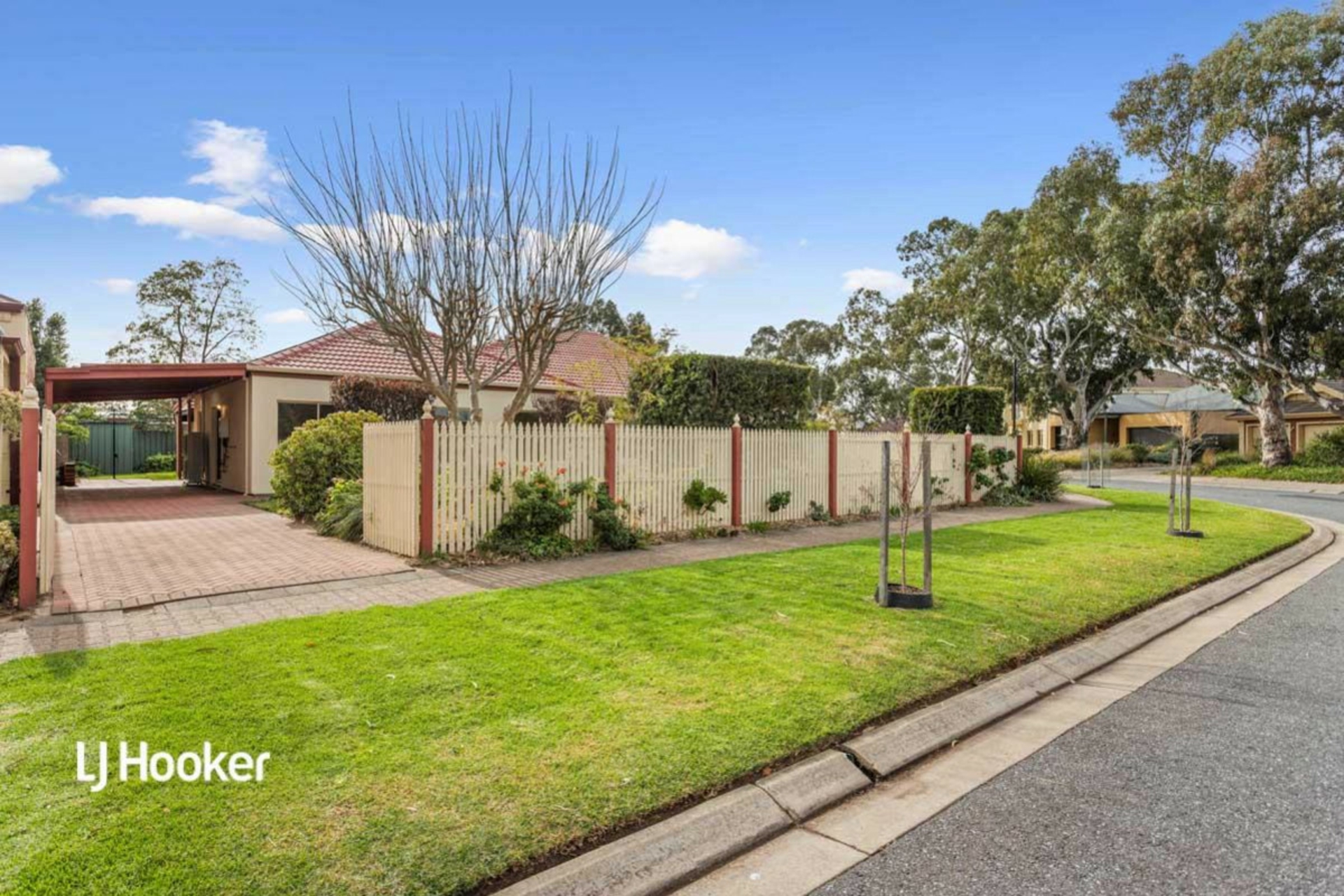 15 Sheaoak Drive, MAWSON LAKES