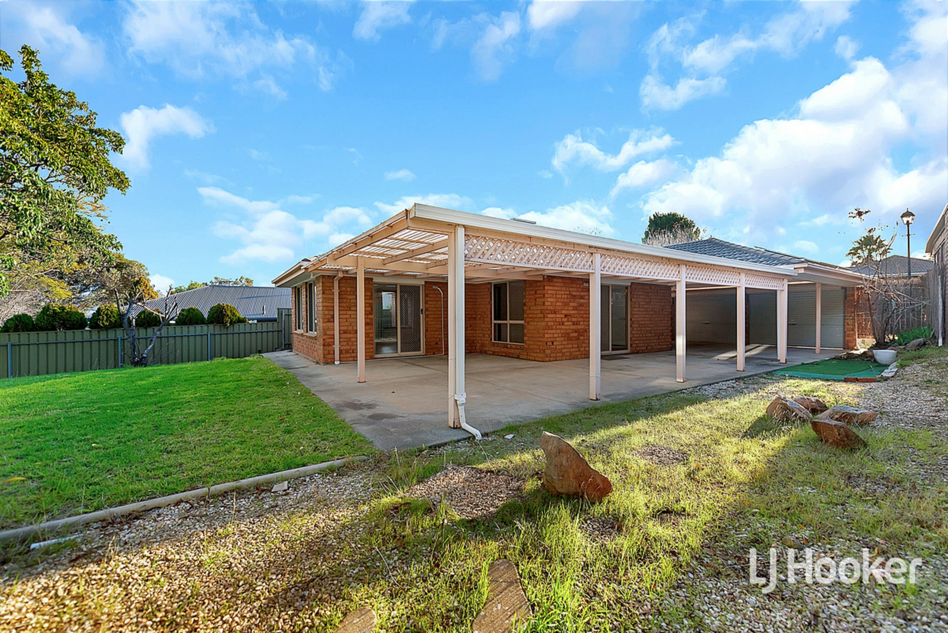 7 Roycroft Place, GOLDEN GROVE