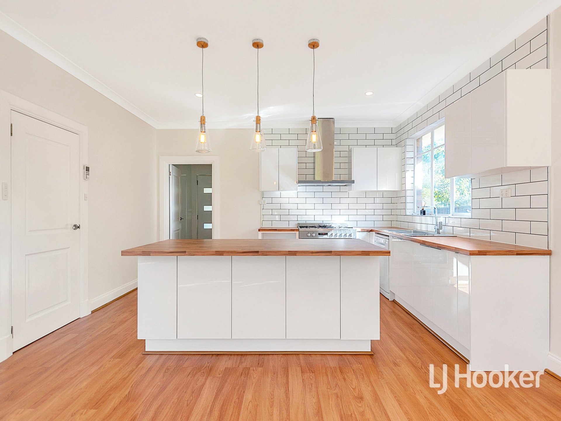 6 Ashley Avenue, RIDGEHAVEN